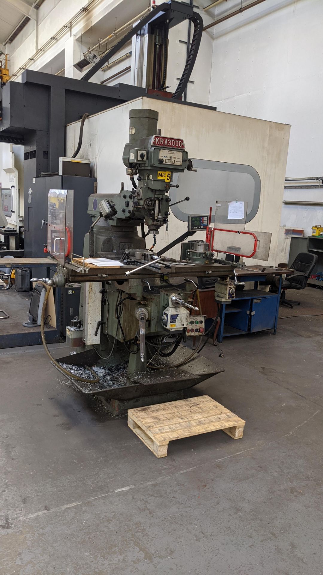 1998 King Rich KRV3000-V milling machine, serial no. 8470. Includes Newall Topaz Mill controller. - Image 3 of 15