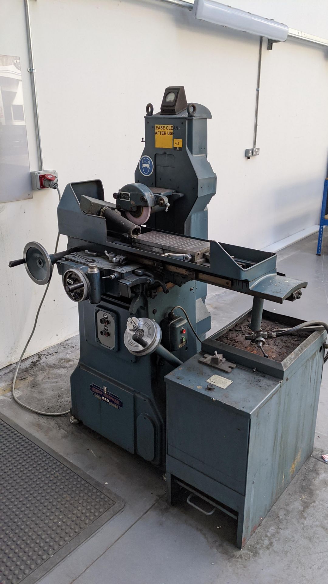 Jones & Shipman 540 surface grinder with magnetic chuck - Image 2 of 9