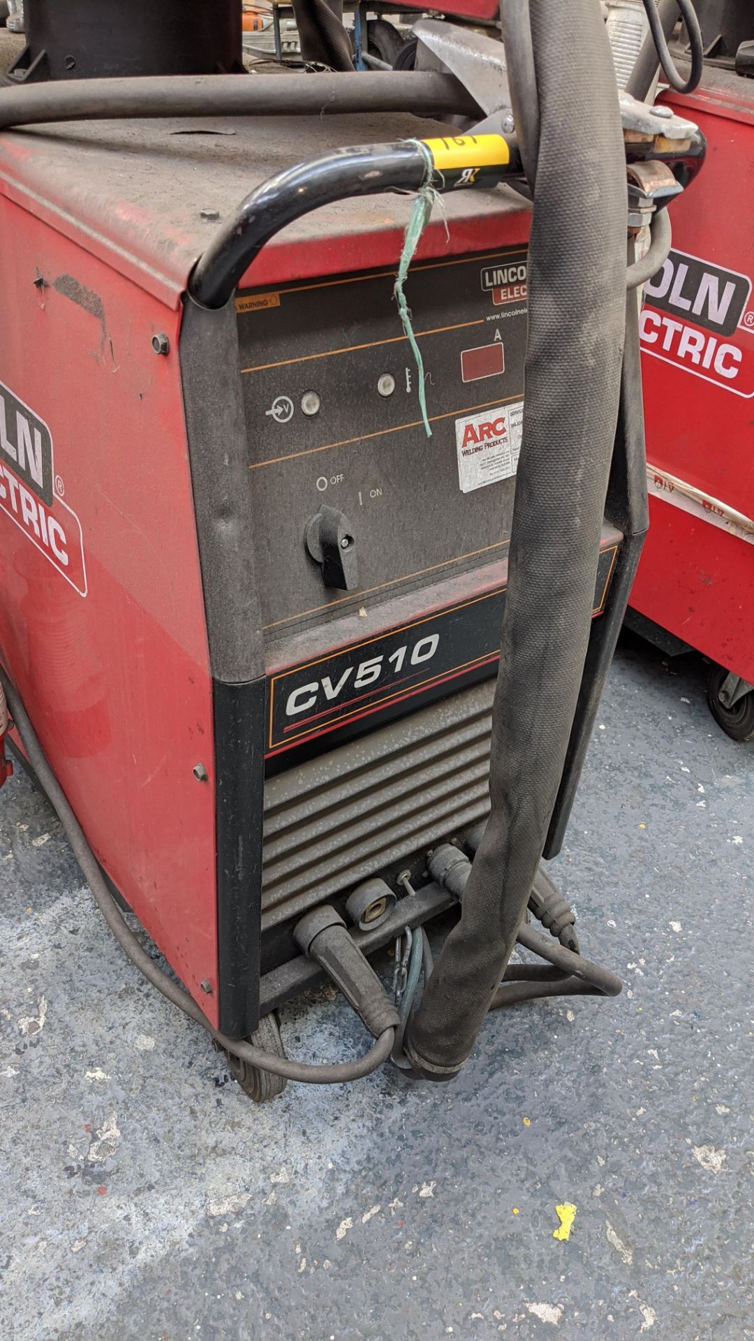 Lincoln Electric model CV510 welder plus model LF33 feeder - Image 4 of 7