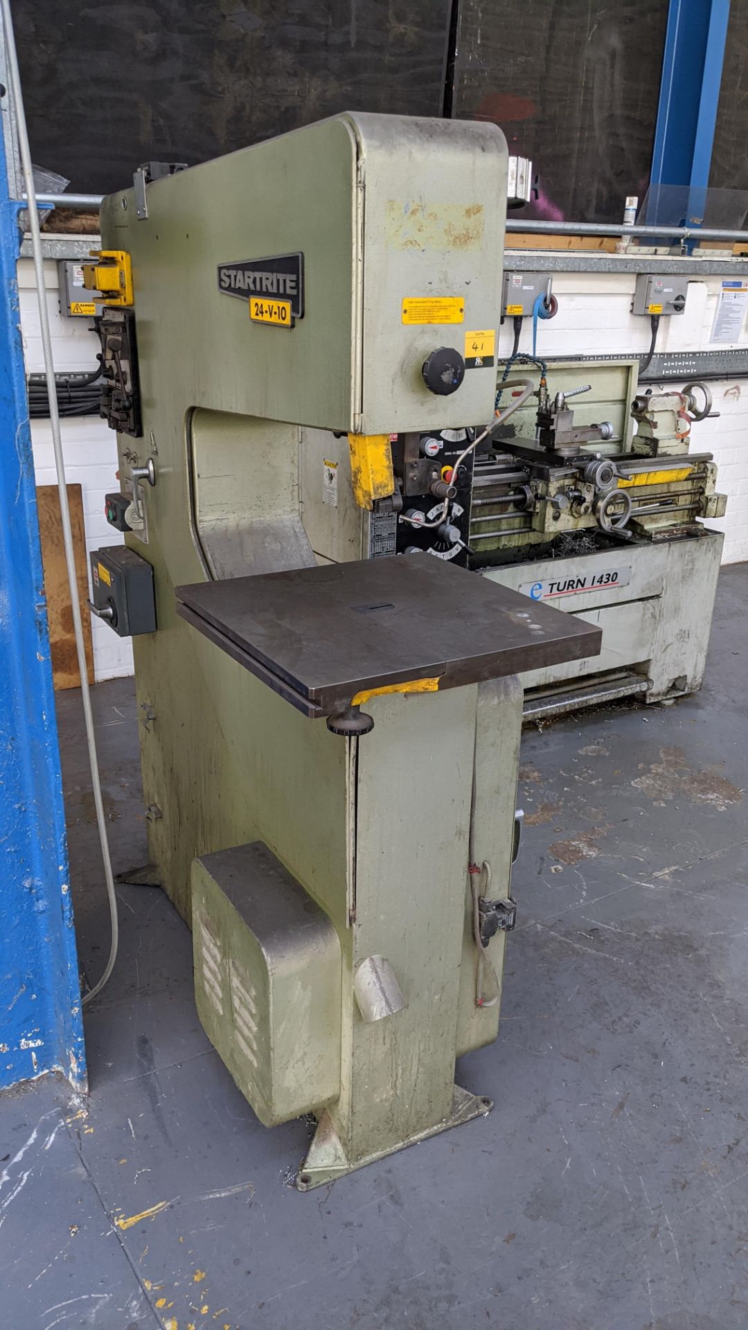 Startrite model 24-V-10 vertical band saw - Image 4 of 6