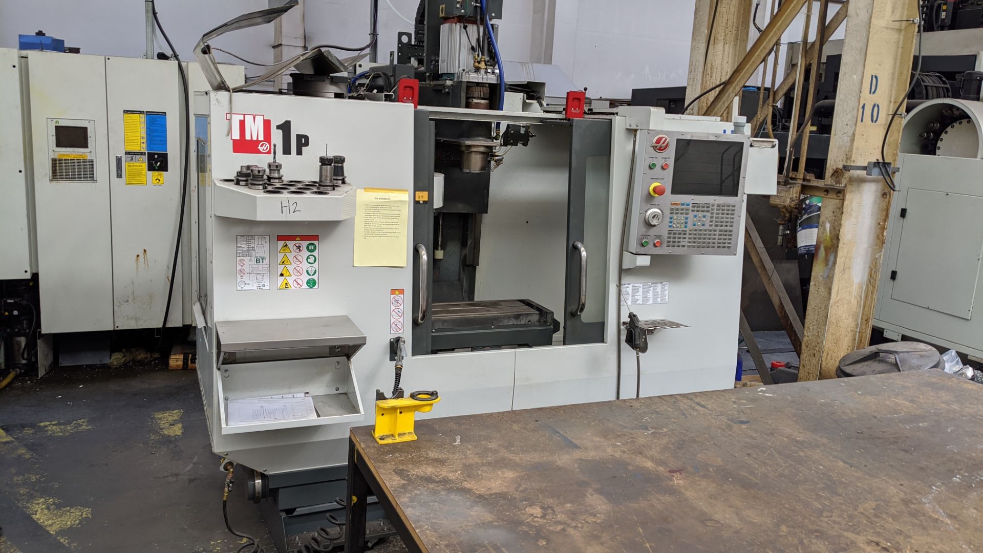 2017 Haas model TM-1P CNC machining centre, serial no. 1136253. Incorporating swing-out controls. - Image 23 of 25