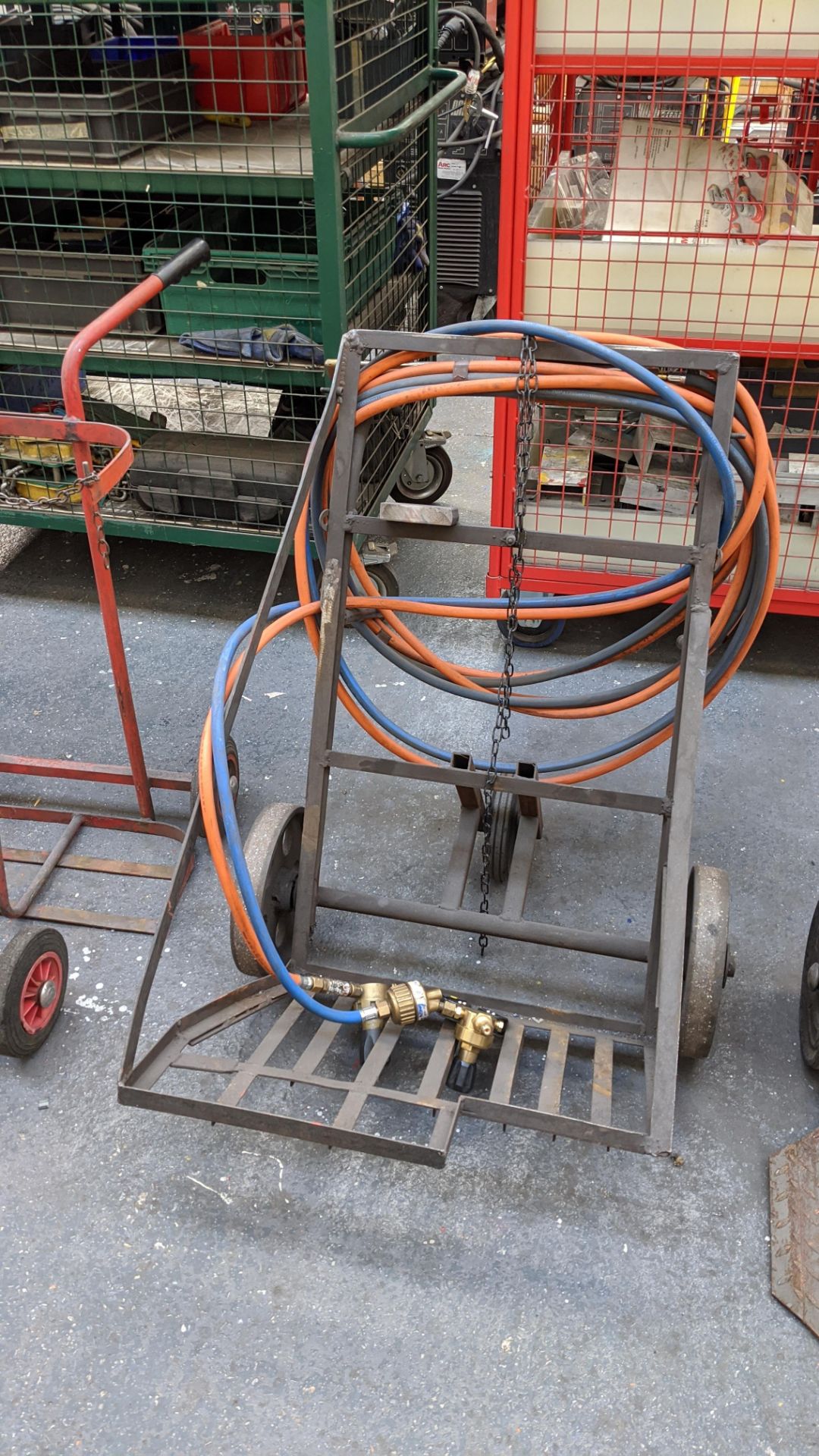 5 assorted welding bottle trolleys plus quantity of hose & gauge as pictured - Image 10 of 14