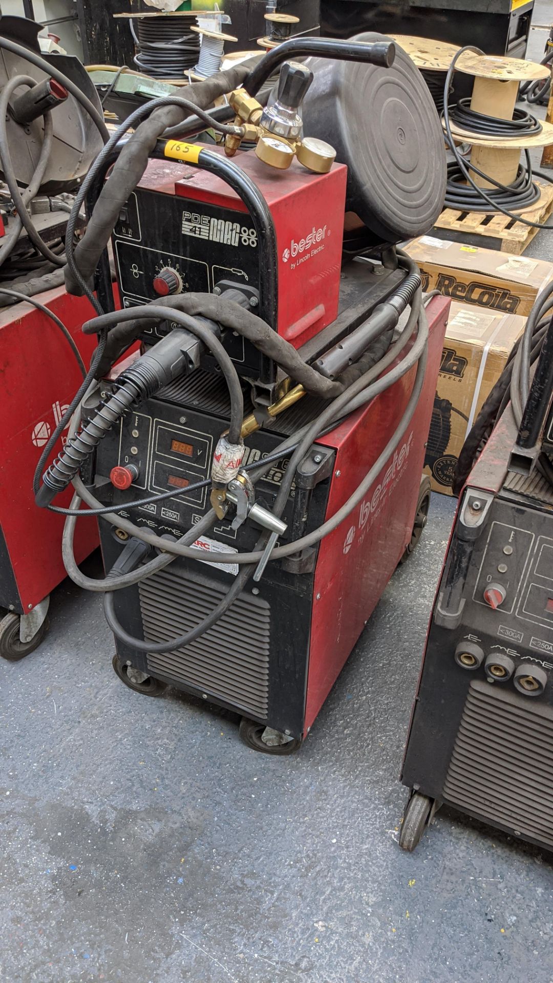 Lincoln Electric Bester Magster 401 welder plus PDE41 Mag feed