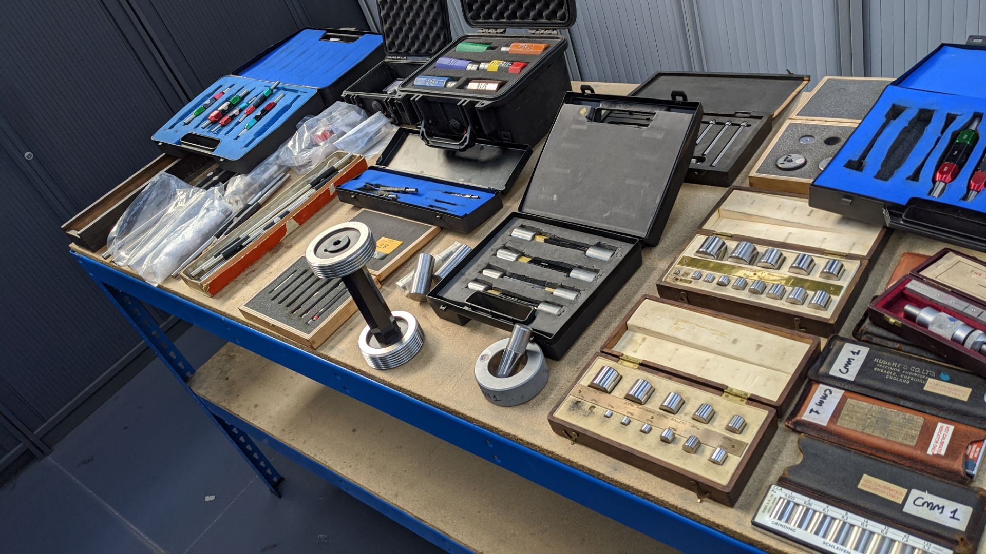 Contents of a table of assorted Metrology & other measuring related ancillaries - Image 11 of 11
