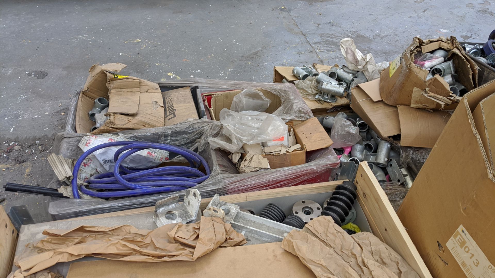 Quantity of assorted components & spares including Tecna lifts & assorted motors/parts - Image 8 of 13