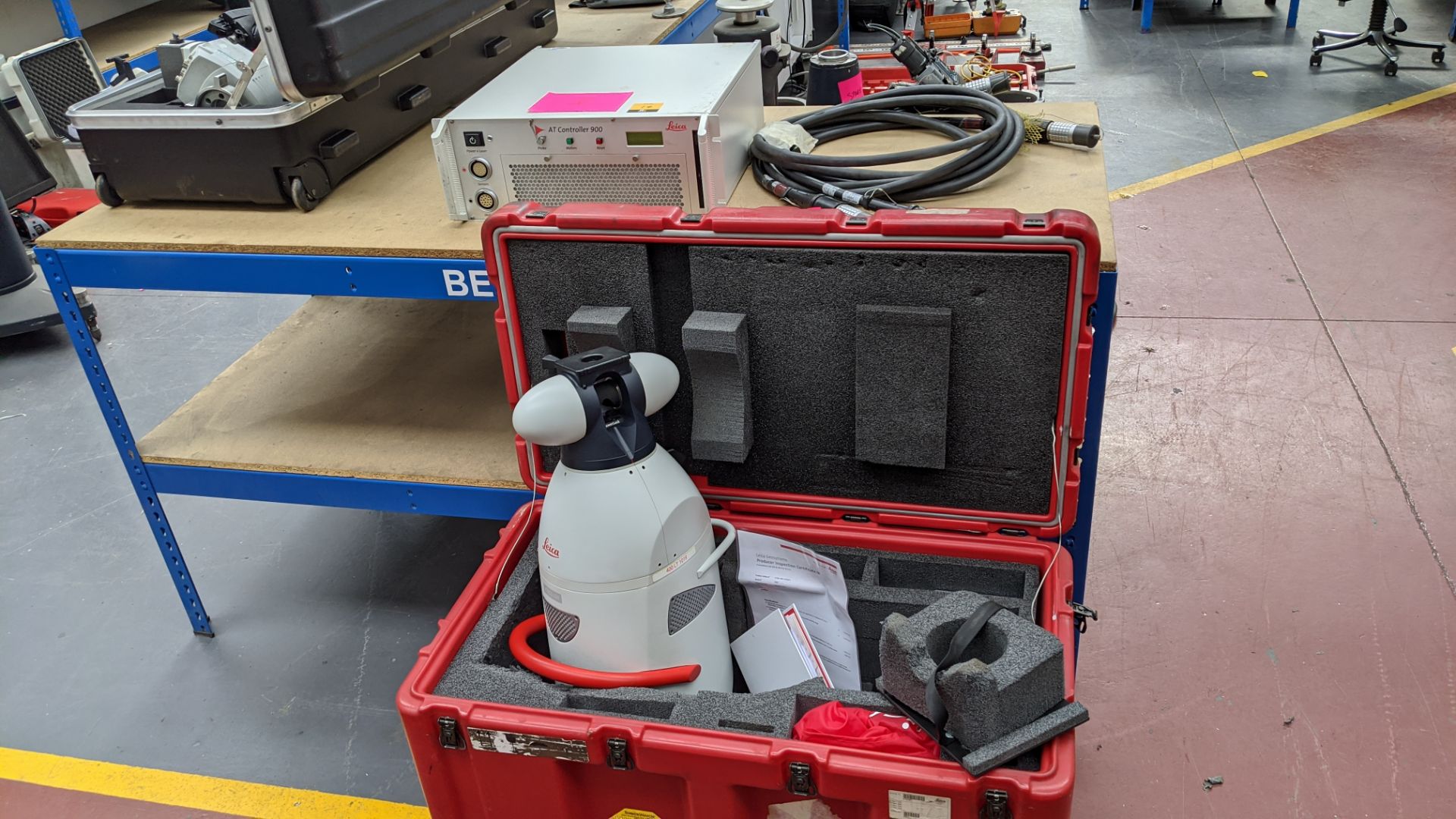 Leica model AT901-MR laser tracker, serial no. 3880. This lot includes large carry case &