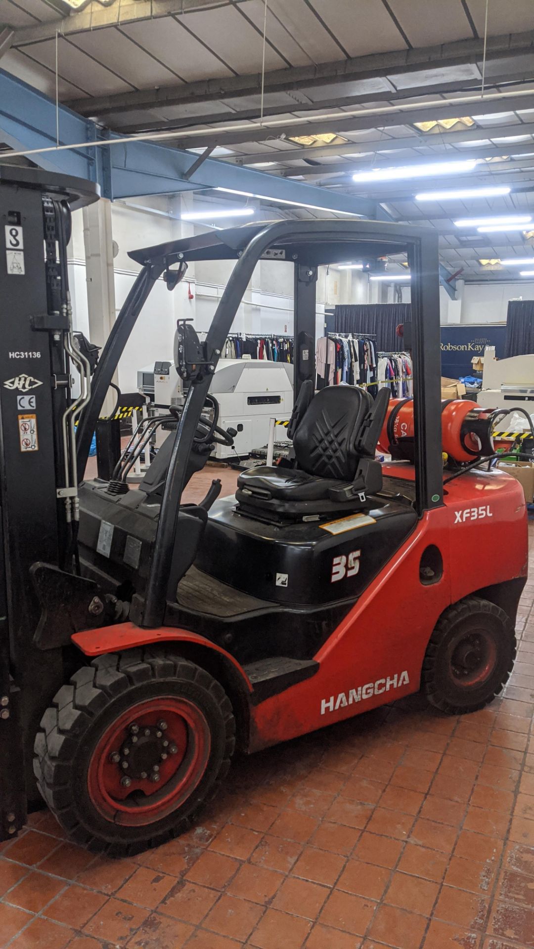 2017 Hangcha gas forklift truck model XF35L. - Image 8 of 17