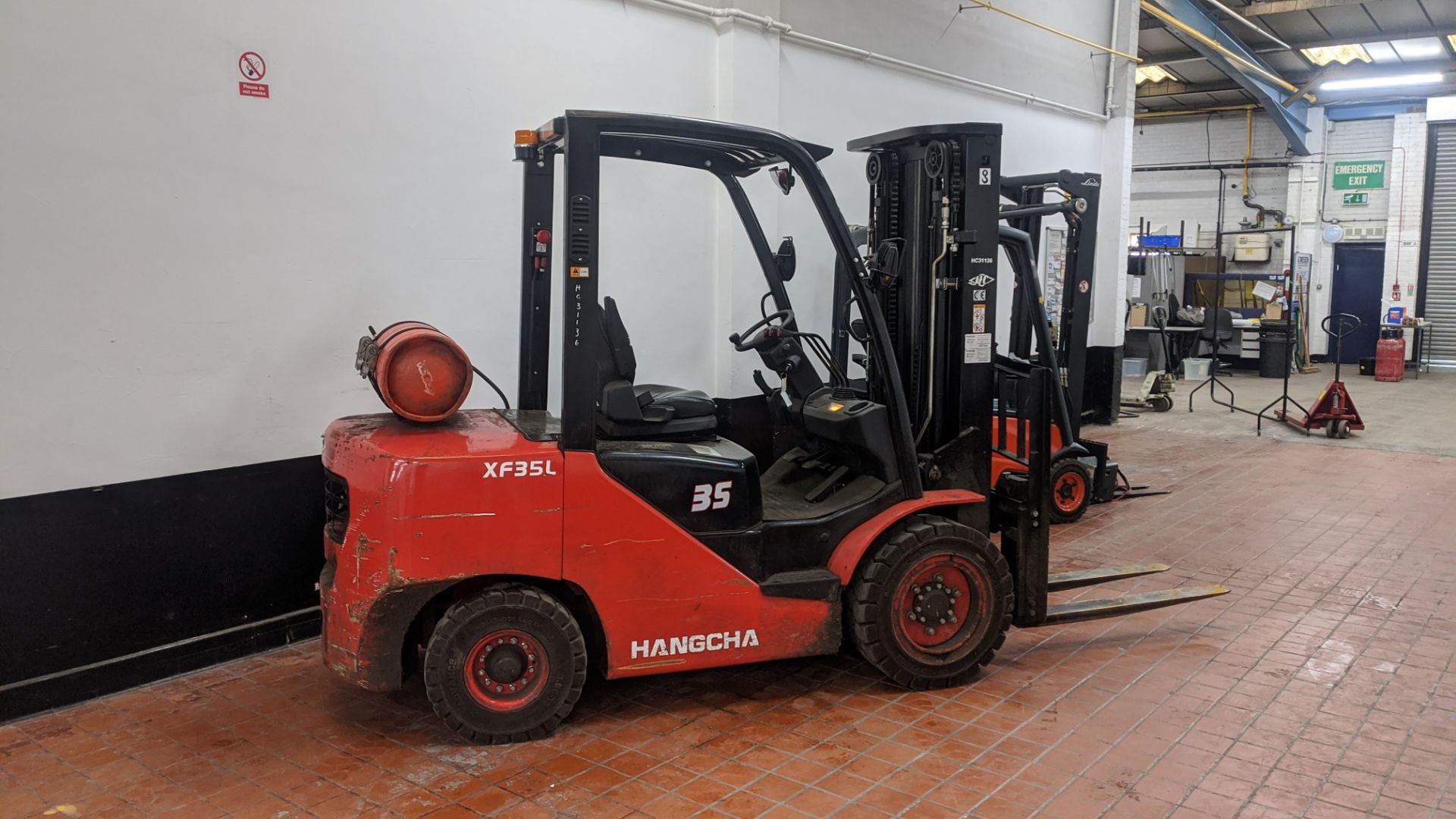 2017 Hangcha gas forklift truck model XF35L. - Image 17 of 17