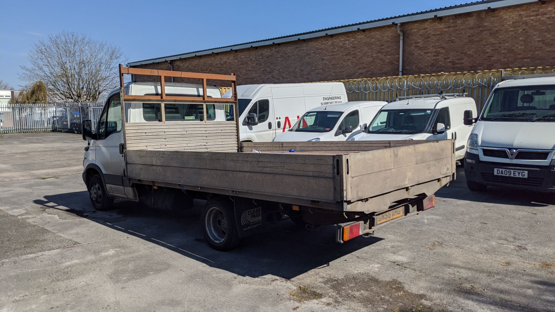 GN56 AHG Iveco Daily 35C12 MWB Dropside bed length 3.95m, 2300cc diesel engine. Colour: White. First - Image 6 of 18