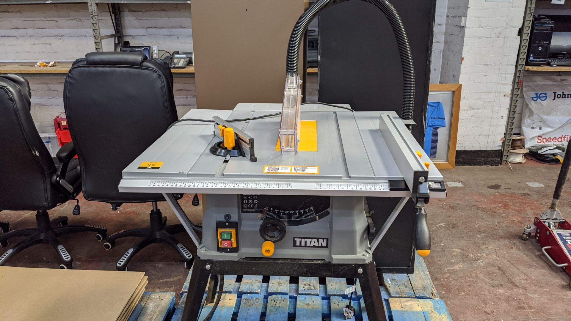 Titan 1500w table saw model TTB674TAS. Lots 22 - 53 are all located inside our warehouse. Please - Image 4 of 7