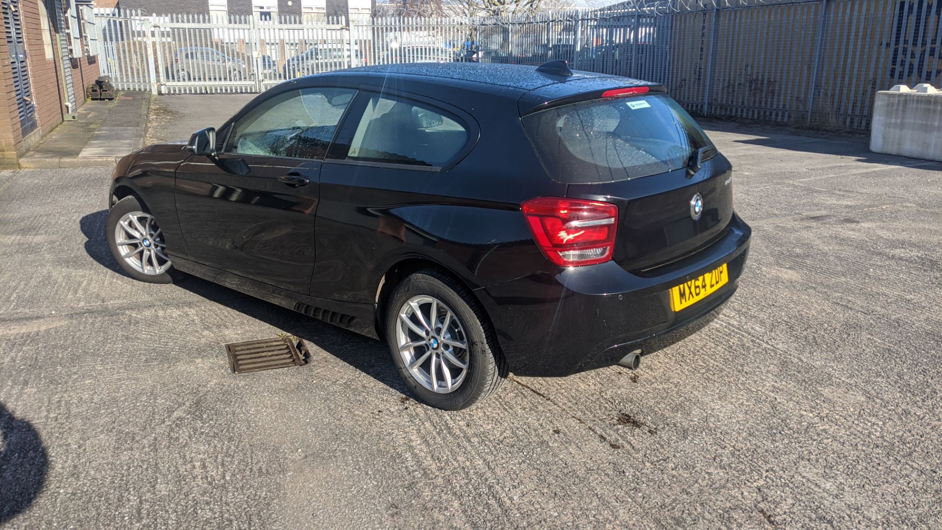 MX64 ZDP BMW 116I SE 3 door hatchback car, 8 speed auto gearbox, 1598cc petrol engine. Colour: - Image 7 of 33