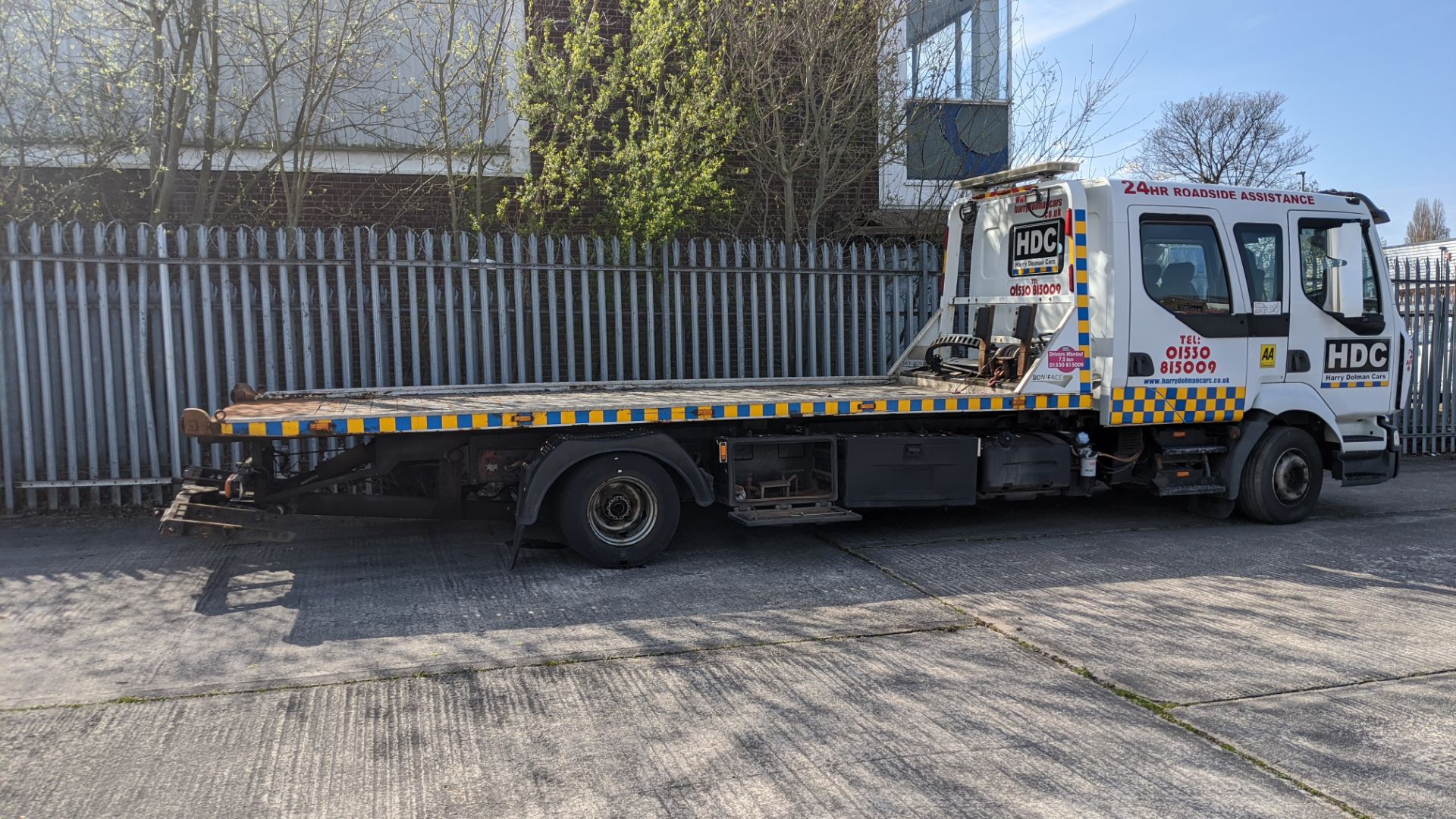 HD59 TOW Renault Trucks Midlum breakdown truck, 4764cc diesel engine. Colour: White. First - Image 24 of 46