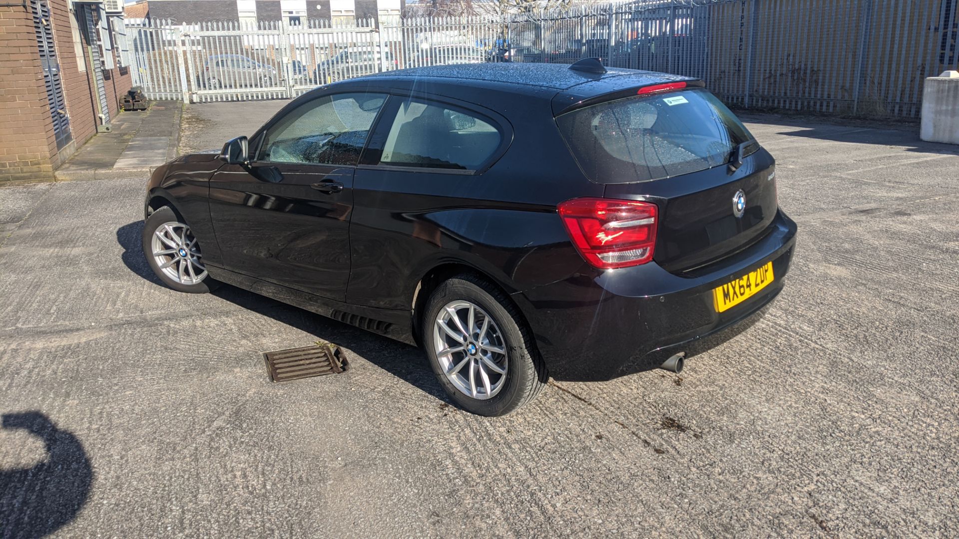 MX64 ZDP BMW 116I SE 3 door hatchback car, 8 speed auto gearbox, 1598cc petrol engine. Colour: - Image 8 of 33