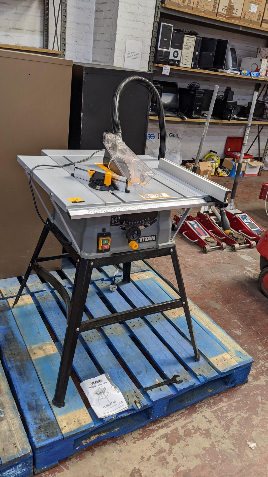 Titan 1500w table saw model TTB674TAS. Lots 22 - 53 are all located inside our warehouse. Please - Image 7 of 7