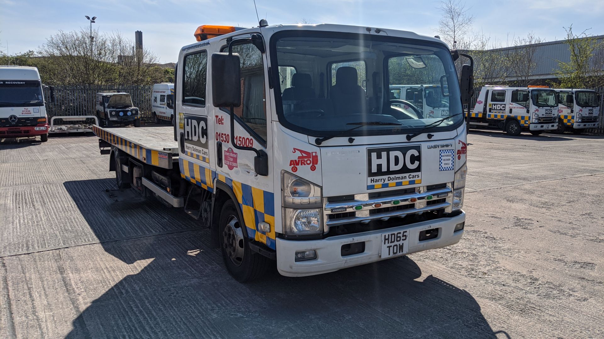 HD65 TOW Isuzu Trucks Forward N75.190 breakdown truck, 5193cc engine. Colour: White. First - Image 2 of 31