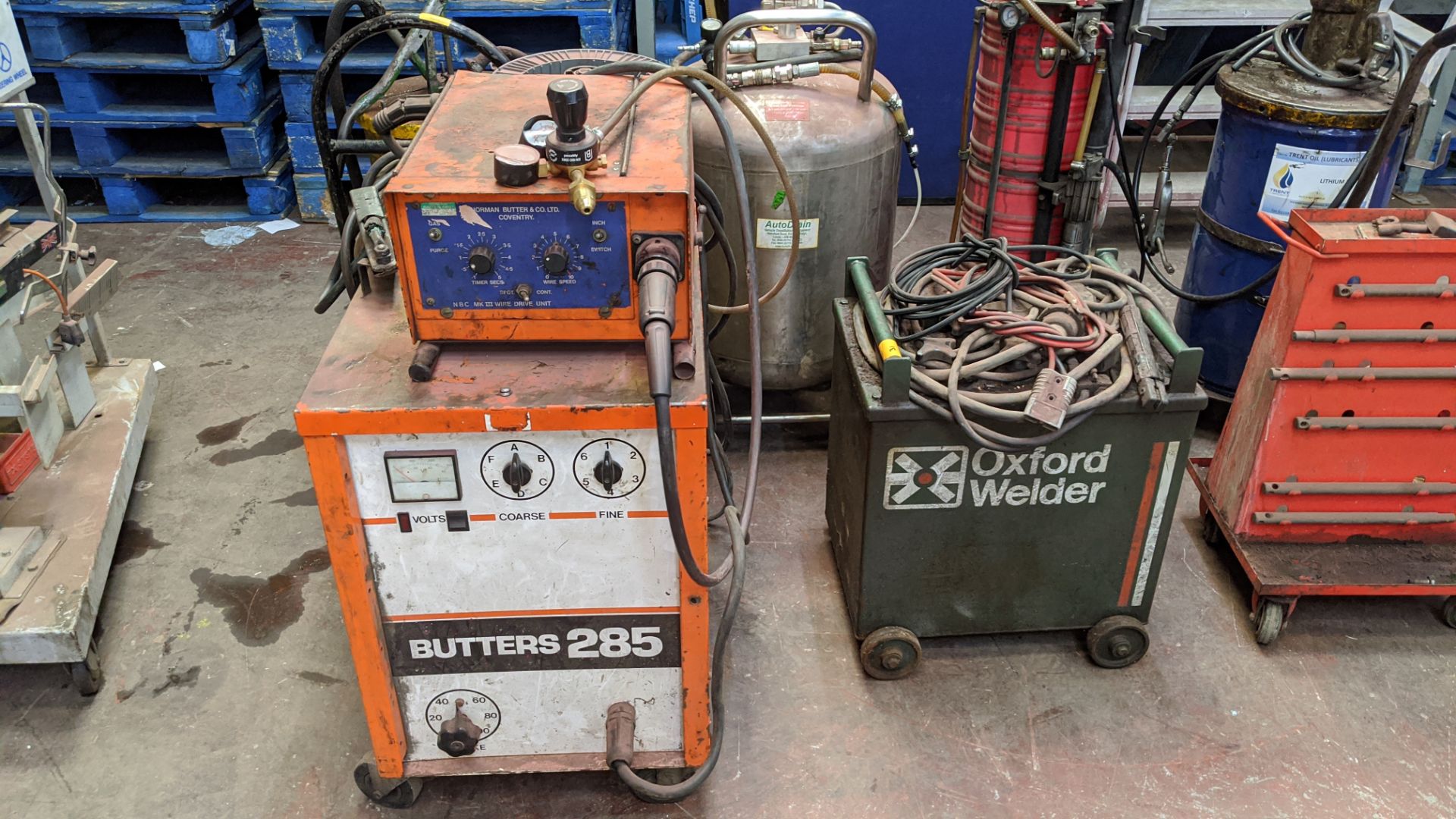 Welding lot comprising Butters 285 welder plus feeder & Oxford welder. Lots 22 - 53 are all - Image 7 of 7