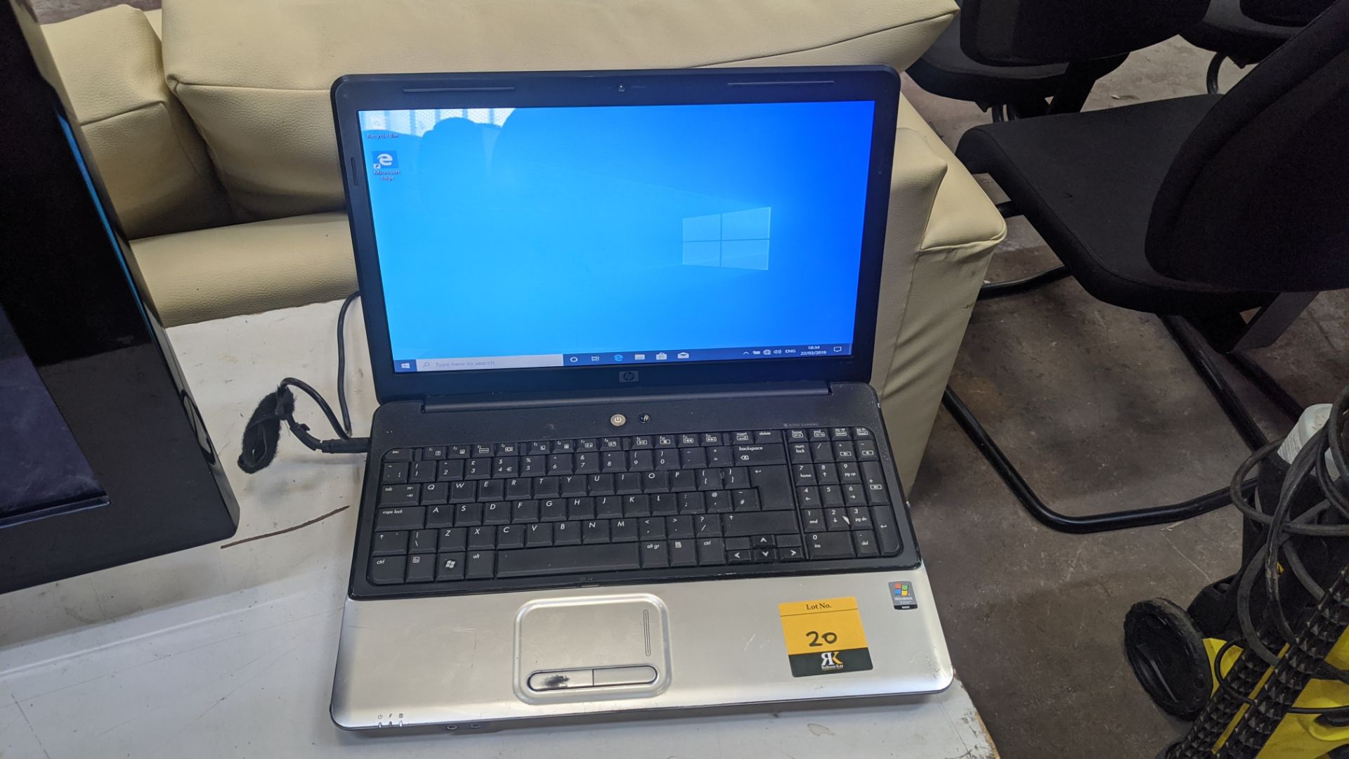 HP Notebook computer with powerpack/charger. IMPORTANT: This auction is strictly subject to a two - Image 2 of 8