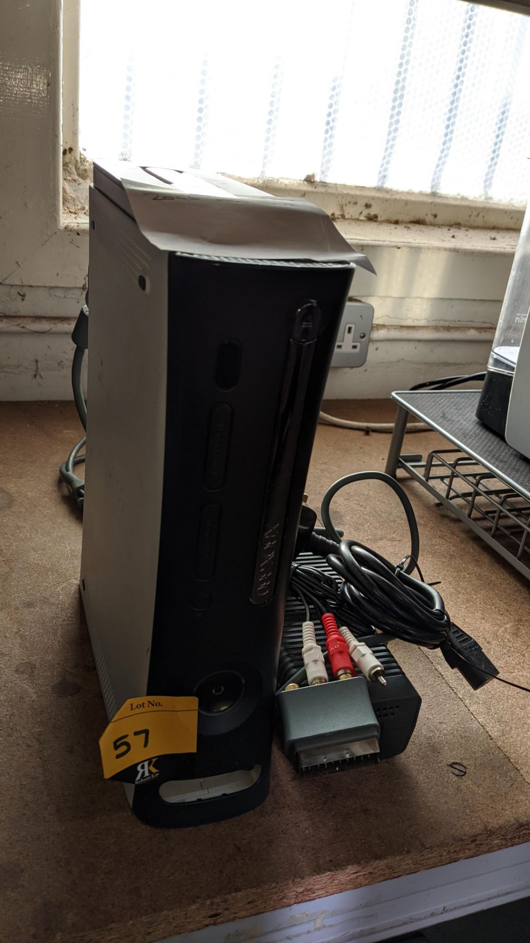 Xbox 360 games console, with 20Gb hard drive, including power pack & cables as pictured. - Image 4 of 5