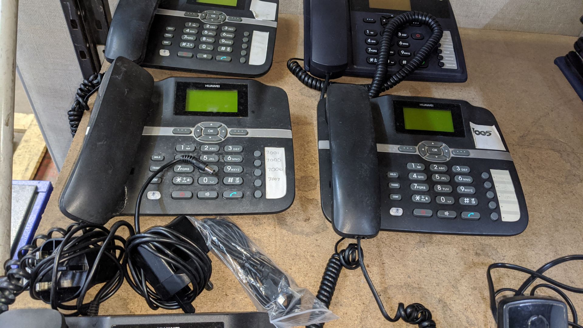 5 off Huawei telephone handsets model F610 plus DECT telephone handset & charging station. NB this - Image 4 of 5