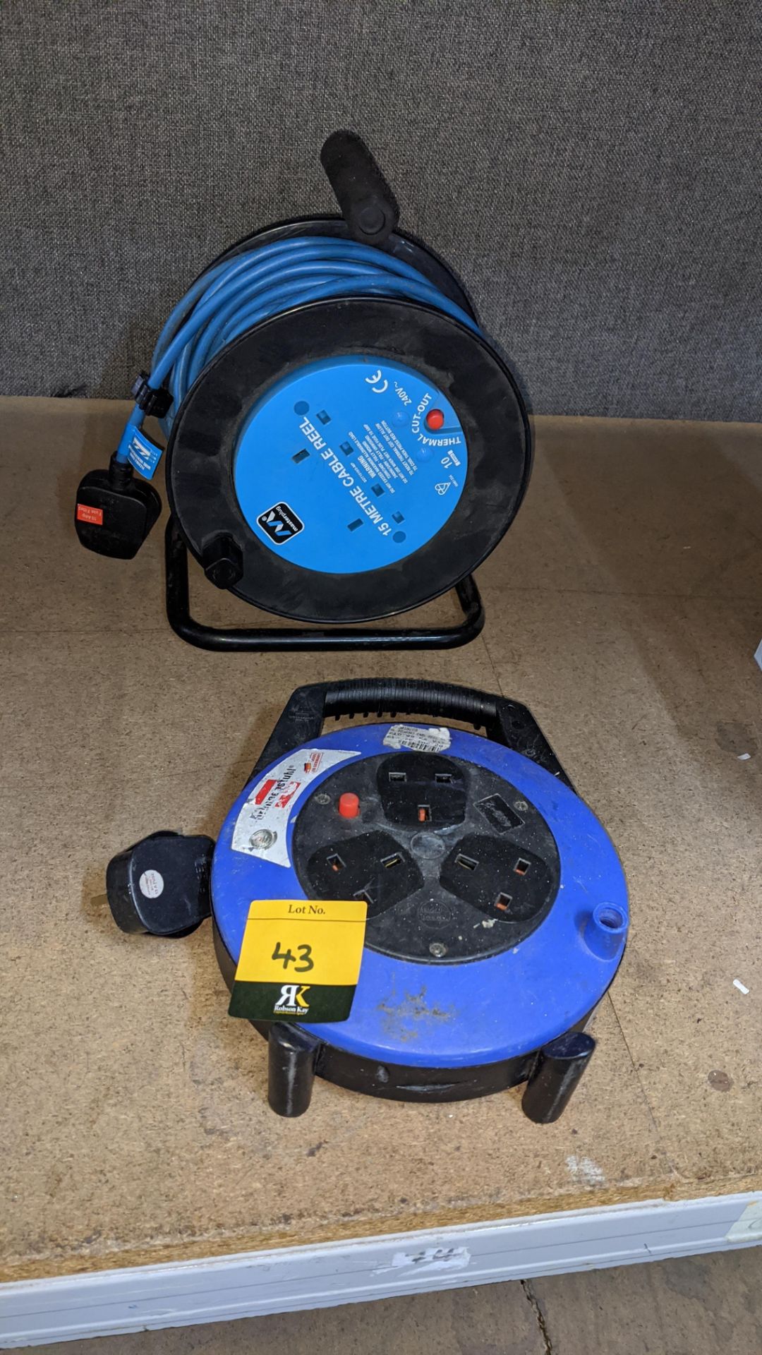 2 off electrical extension reels. IMPORTANT: This auction is strictly subject to a two day payment - Image 3 of 3