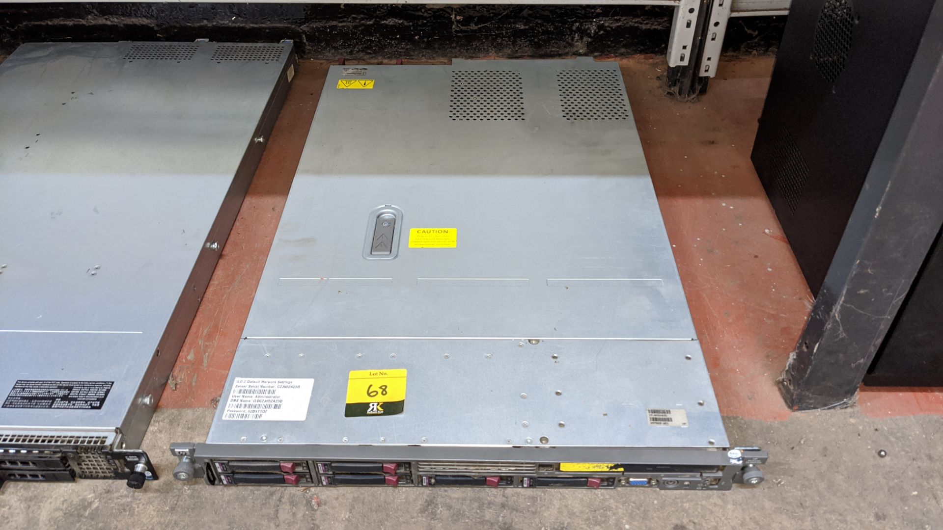 HP Proliant DL360 G5 rack mountable server . IMPORTANT: This auction is strictly subject to a two