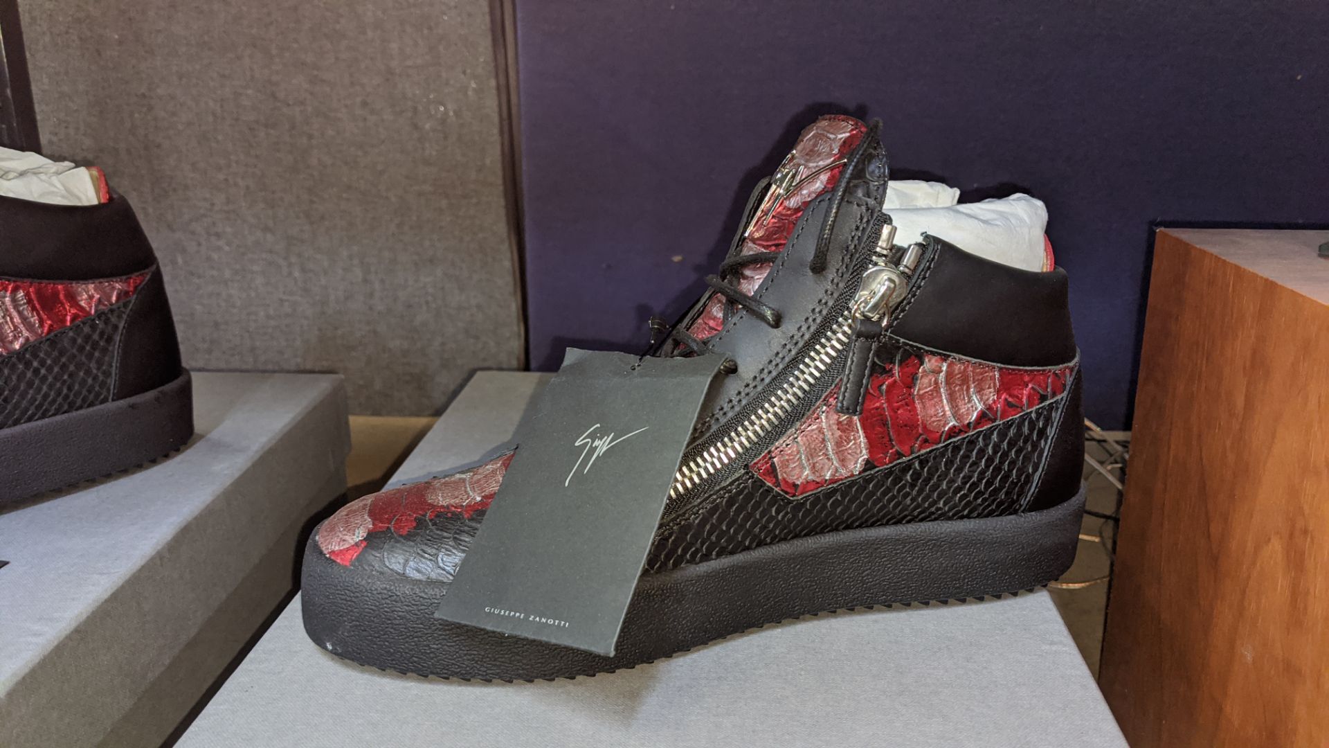 Pair of Giuseppe Zanotti trainers, product code RU70009 colour Nero/Rosso Kriss (Black & Red scales) - Image 5 of 6