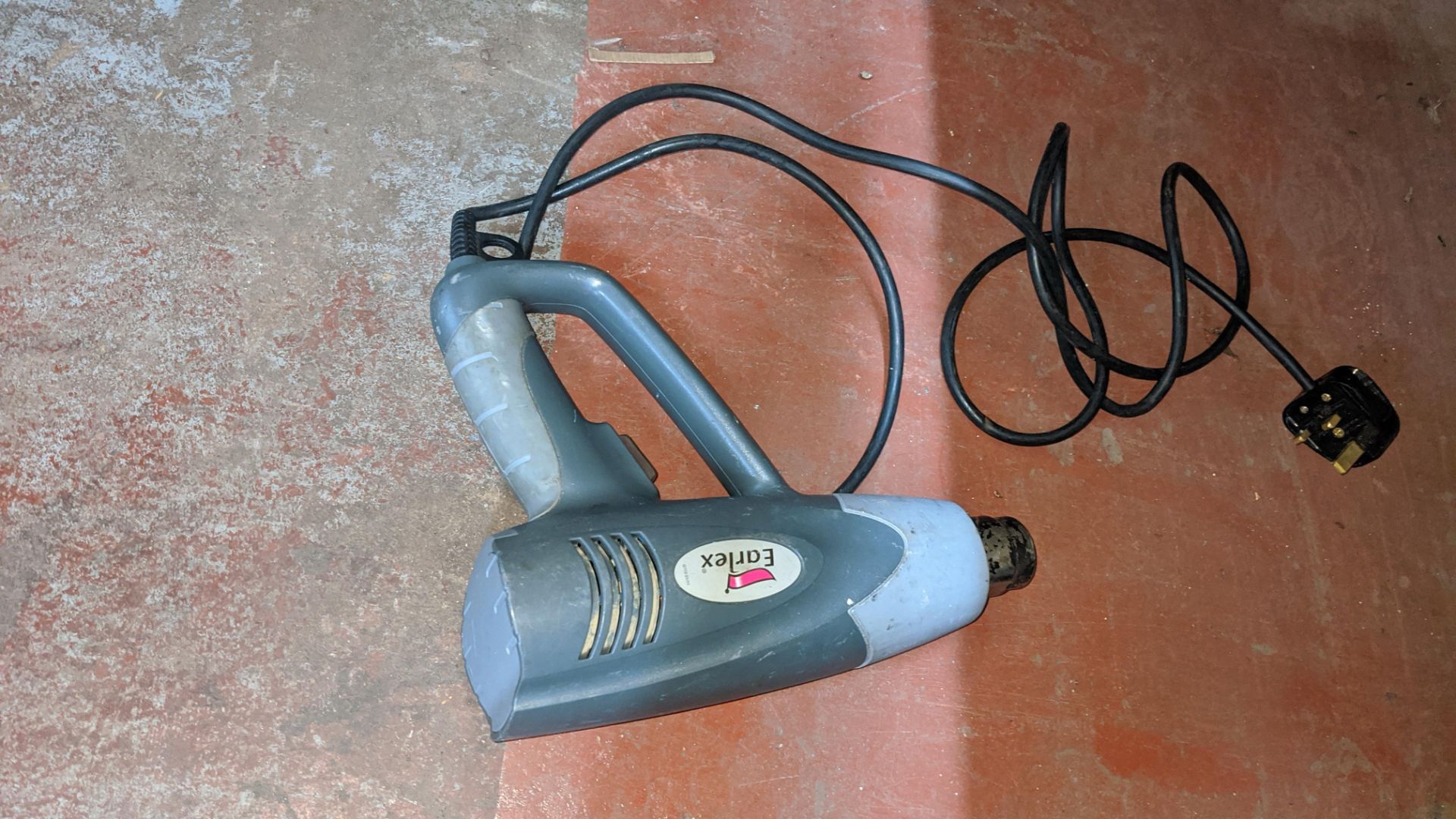 Hot air gun. IMPORTANT: This auction is strictly subject to a two day payment and collection - Image 3 of 5