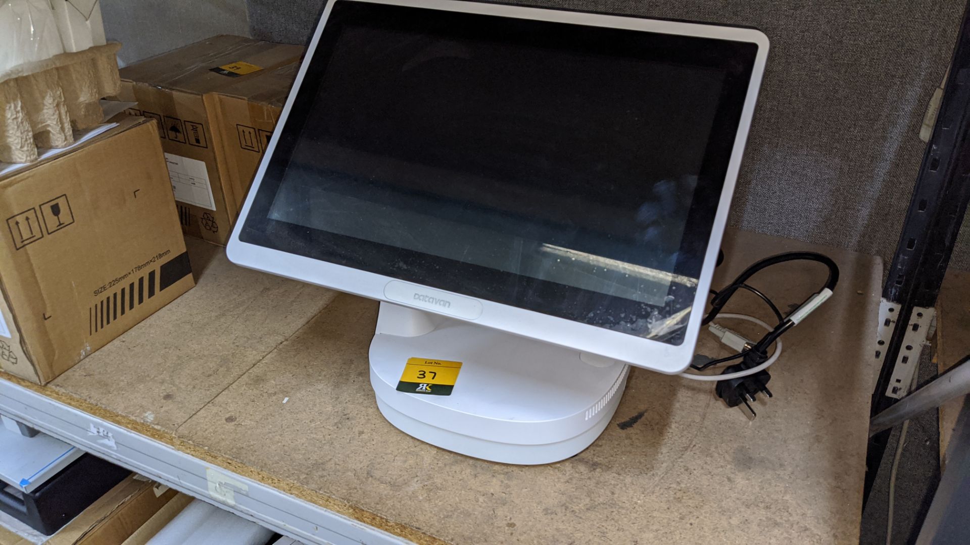 Datavan ARC series EPOS terminal, model ARC615W - appears to be new & unused Lots 35 - 49 consist of - Image 4 of 10