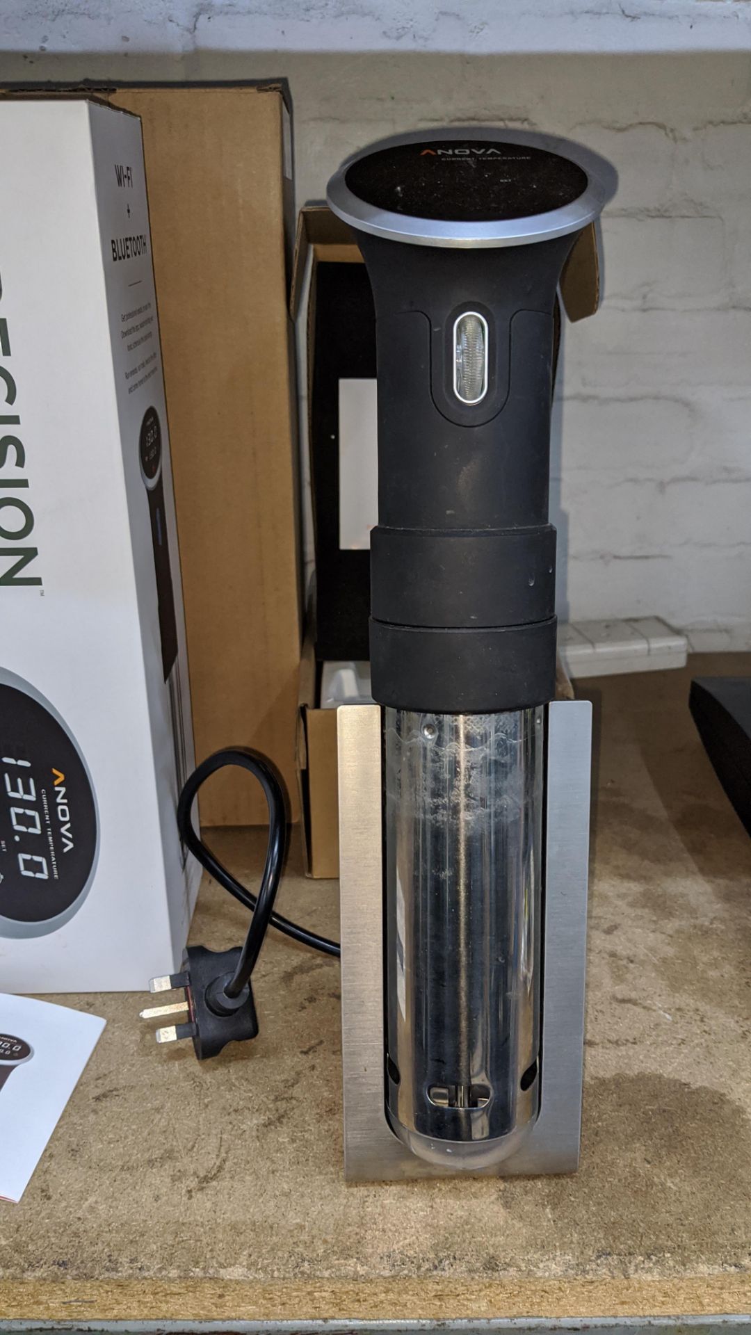 Anova Precision Cooker sous vide wand plus optional stand for use with same, including original - Image 4 of 7