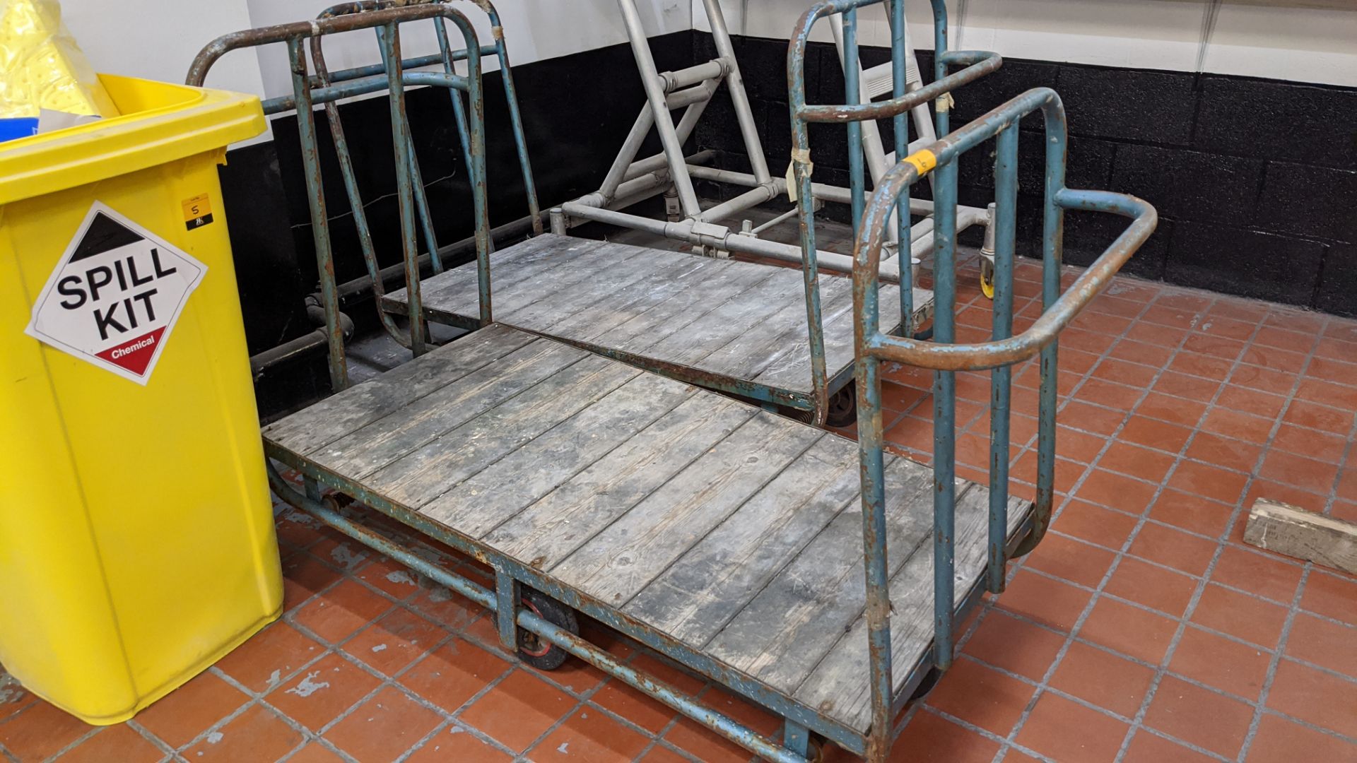 2 off large porters trolleys each measuring very approximately 1.4 x 0.7 x 1.1m max external - Image 3 of 5
