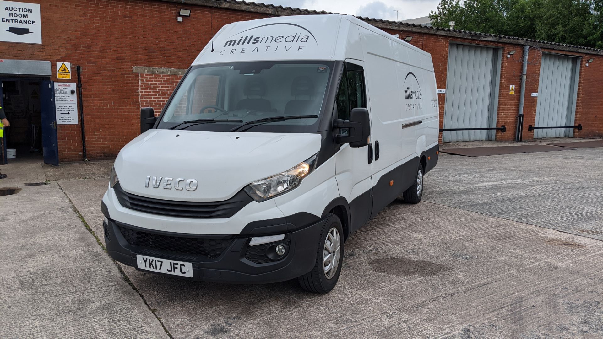 YK17 JFC Iveco Daily 35S14V Jumbo panel van, 6 speed manual gearbox, 2287cc diesel engine. Colour: - Image 4 of 28