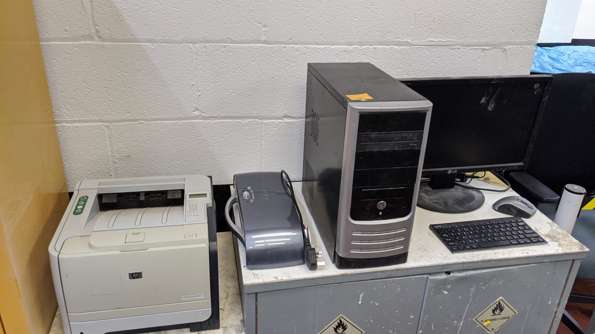 Small quantity of IT equipment as pictured including laminator, printer & computer Lots 1 to 39 - Image 2 of 5