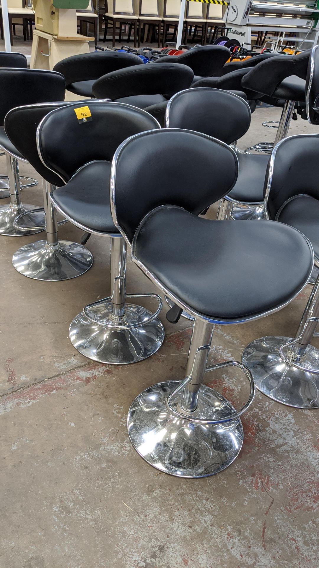 4 off black leather/leather look & chrome upholstered stools Lots 51 - 480 comprise the total assets - Image 2 of 3