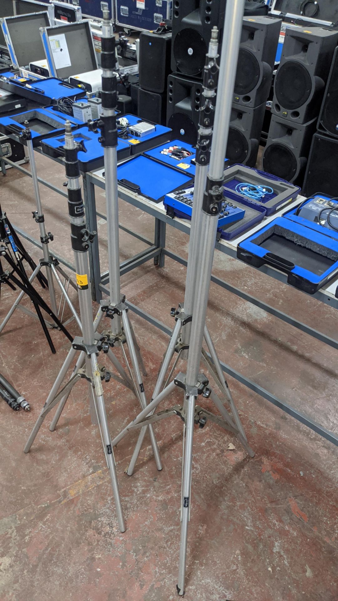 4 off telescopic professional tripods Lots 51 - 480 comprise the total assets of Mills Media Ltd - Image 5 of 5