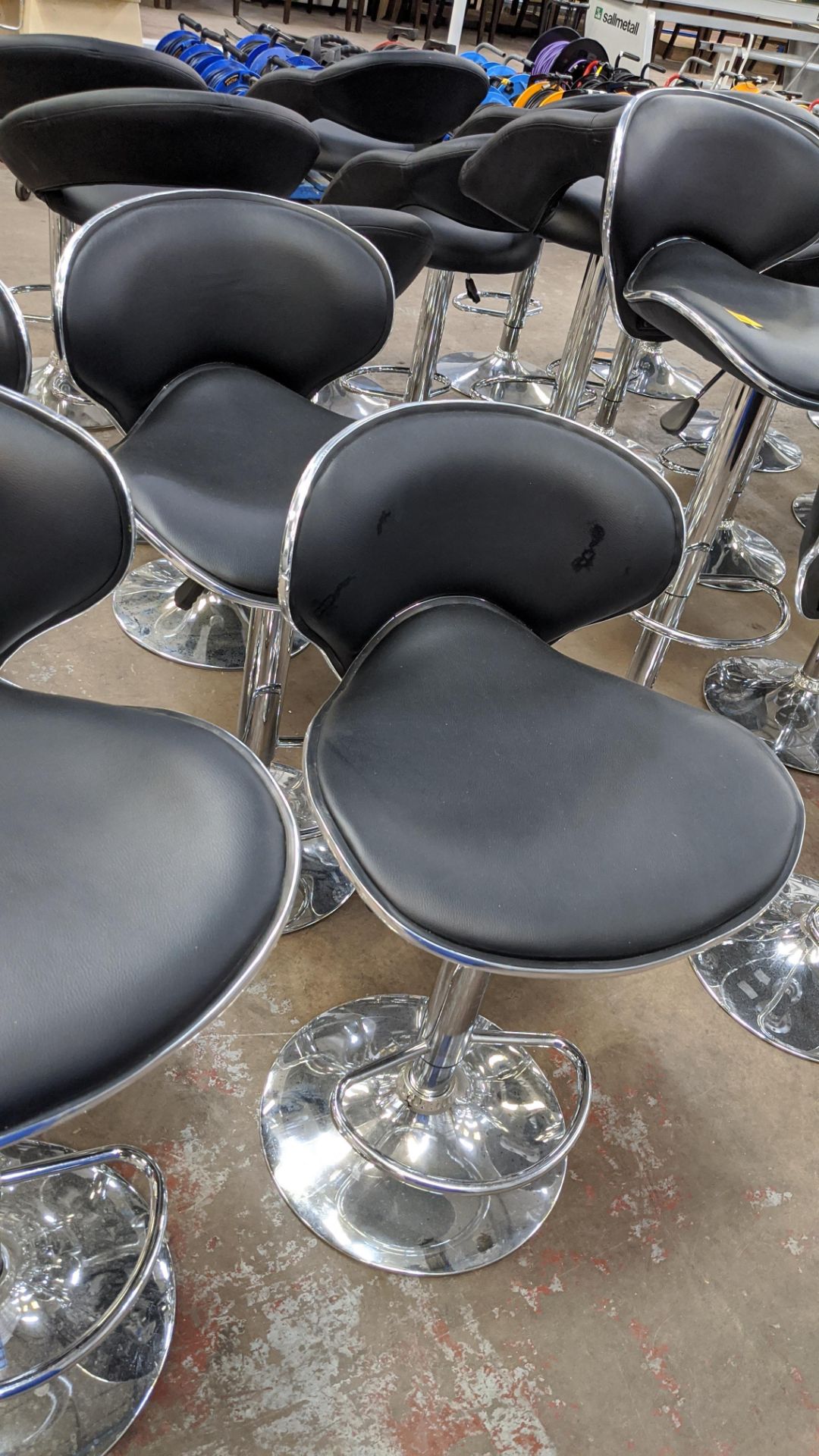 4 off black leather/leather look & chrome upholstered stools Lots 51 - 480 comprise the total assets - Image 3 of 3