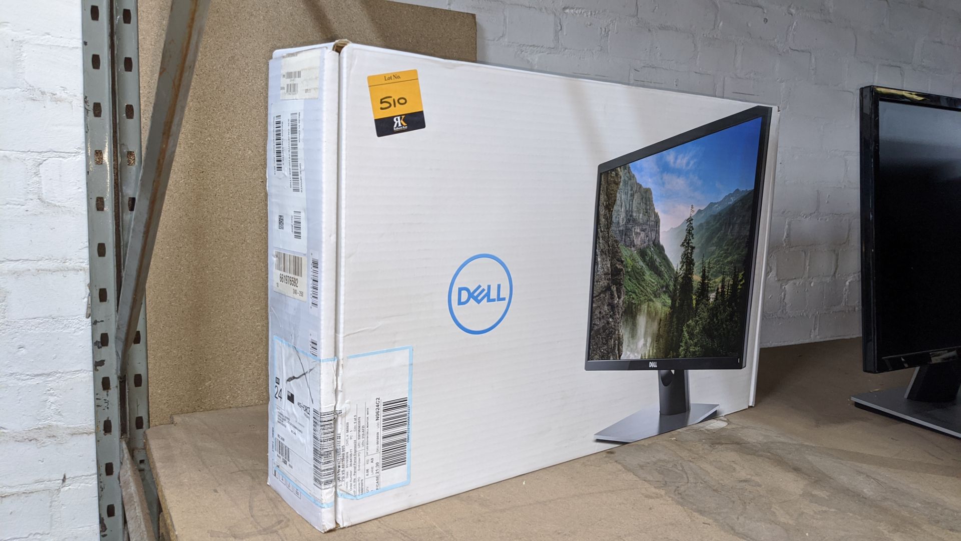 Dell widescreen 24" monitor on height adjustable stand, product code SE2416H. Boxed, appears new & - Image 2 of 5