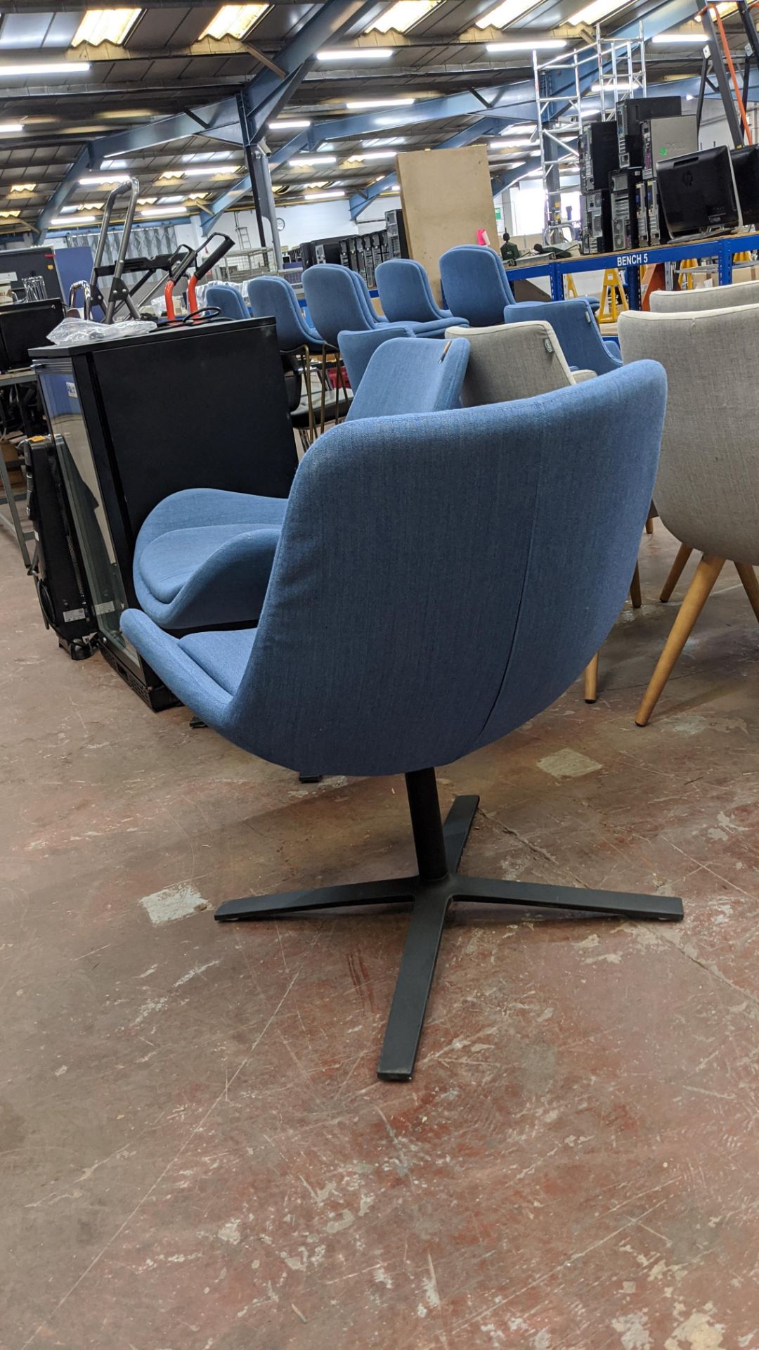 Pair of blue fabric upholstered swivel chairs NB. The fabric appears to match that used for lots 29 - Image 5 of 7