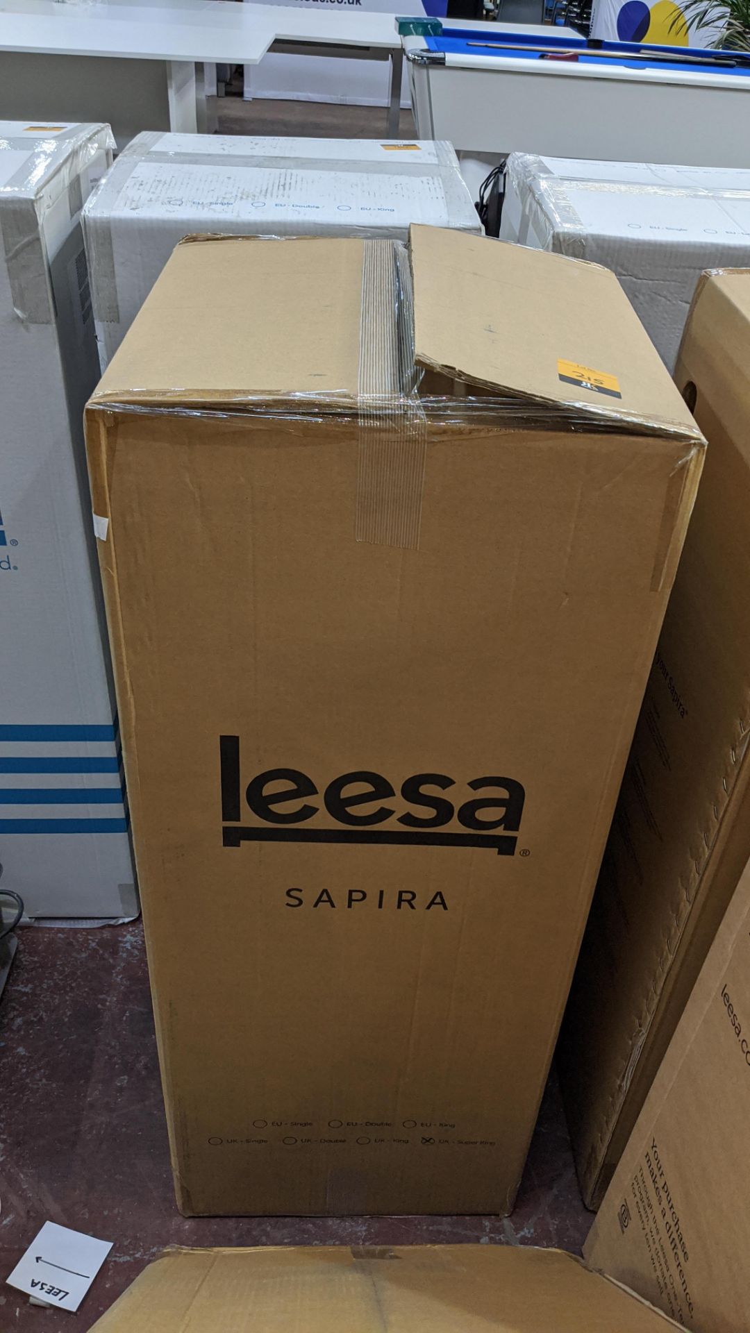 Leesa size UK Super King Sapira luxury hybrid pocket sprung & memory foam mattress. Combines layers