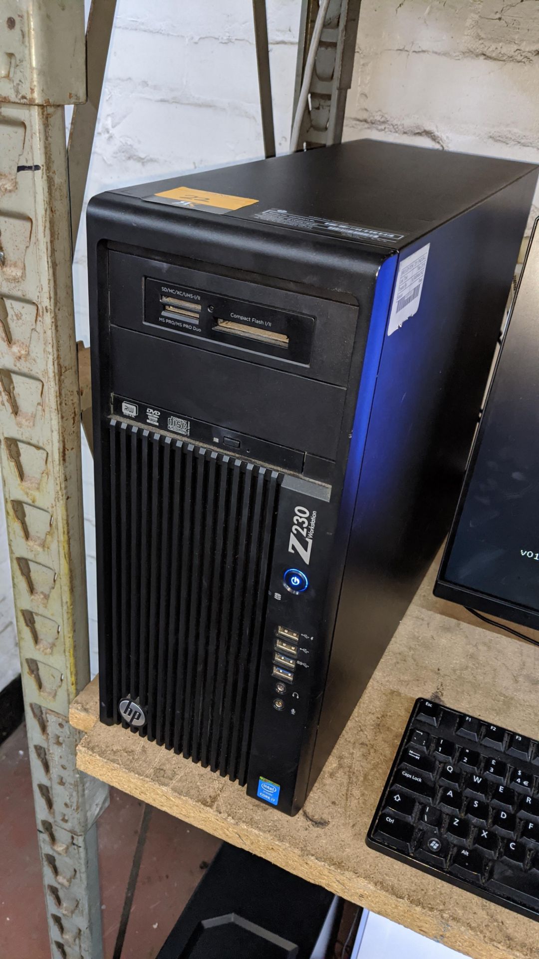 HP Z230 tower computer with Intel Core i7-4790 processor, 16Gb RAM, 256Gb SSD, 1Tb HDD etc. includes - Image 3 of 5