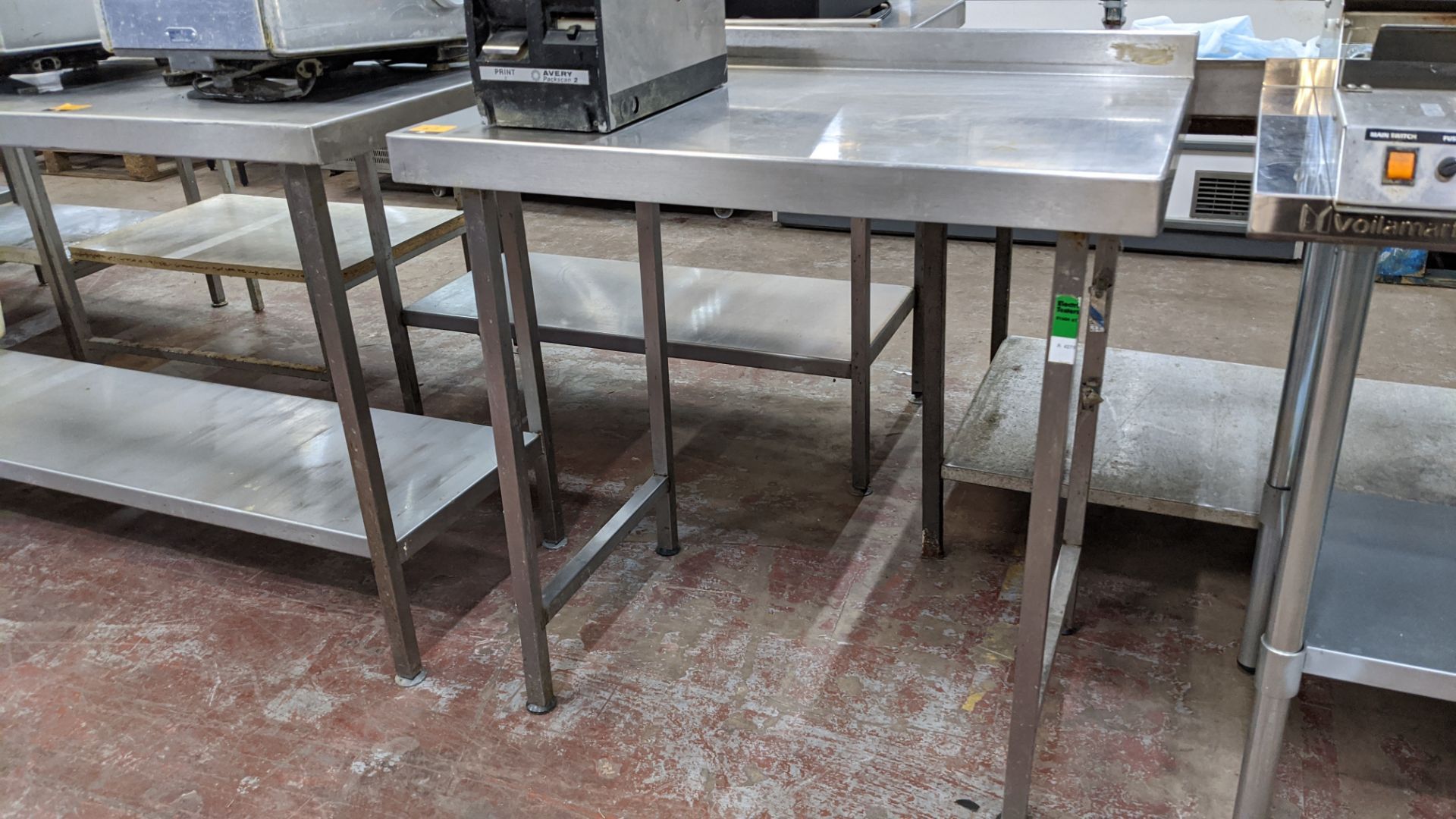Stainless steel table, table top measuring approximately 900mm x 600mm - Image 3 of 3