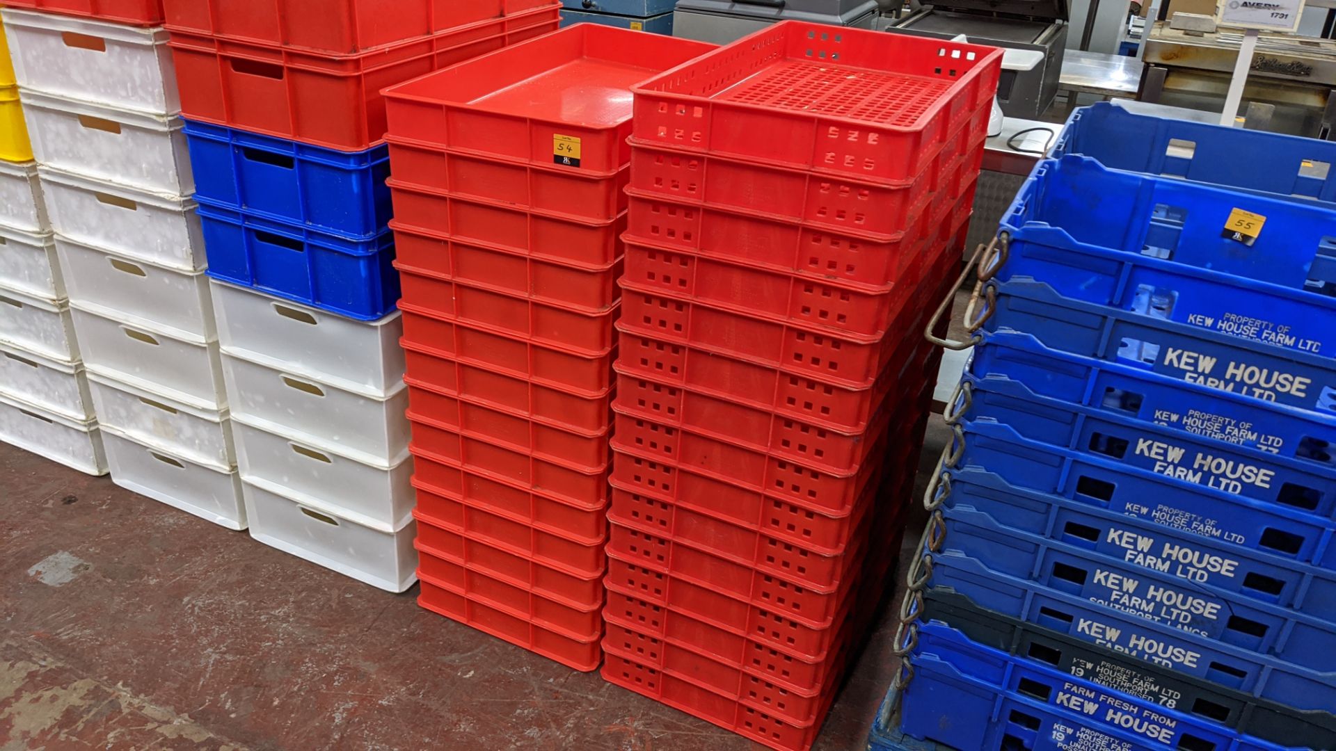 29 off red plastic stacking crates, each measuring 460mm x 760mm x 80mm, in 2 styles, one with holes - Image 2 of 4