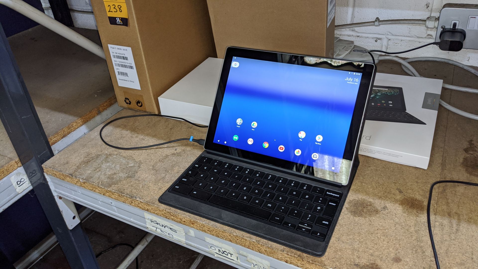 Google Pixel C 64GB tablet, 10.2", model C1502W, with optional Folio keyboard/case model UG1B. Incl
