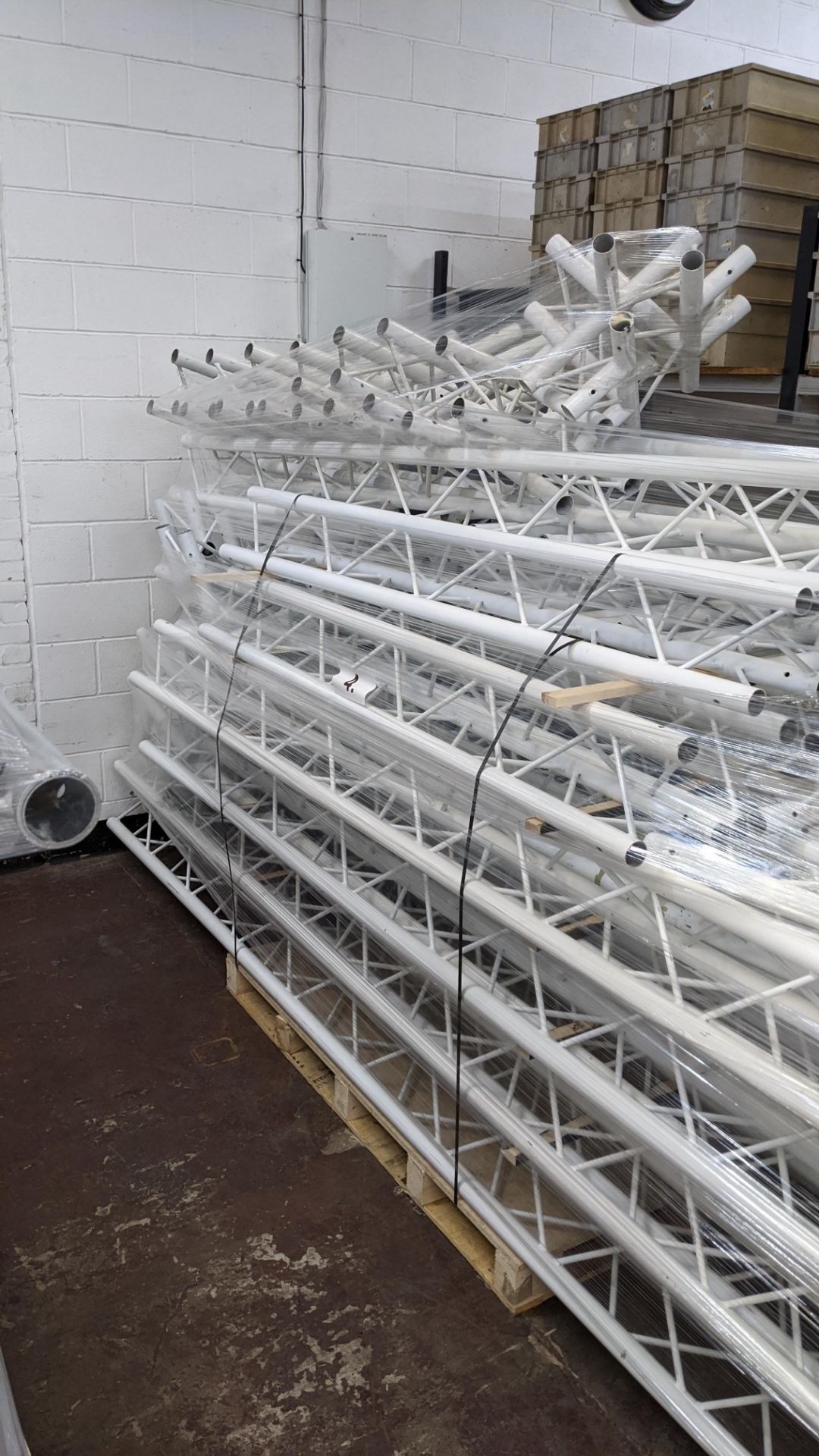 Optikinetics Trilite 200 Series Truss in white, comprising the following: 11 off 2TR4000, 2 off 2T - Image 8 of 12