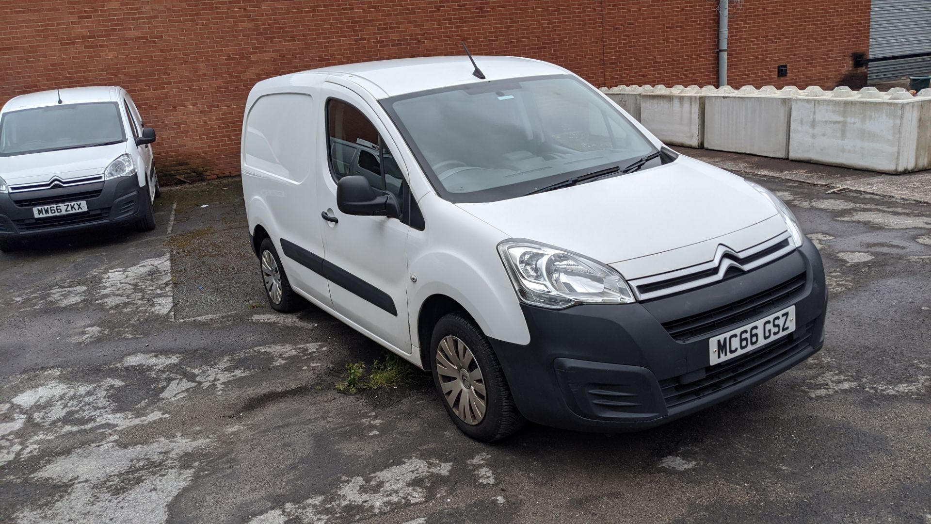 MC66 GSZ Citroen Berlingo 625 Enterprise Blue HDI panel van, 5 speed manual gearbox, 1560cc diesel e - Image 15 of 25