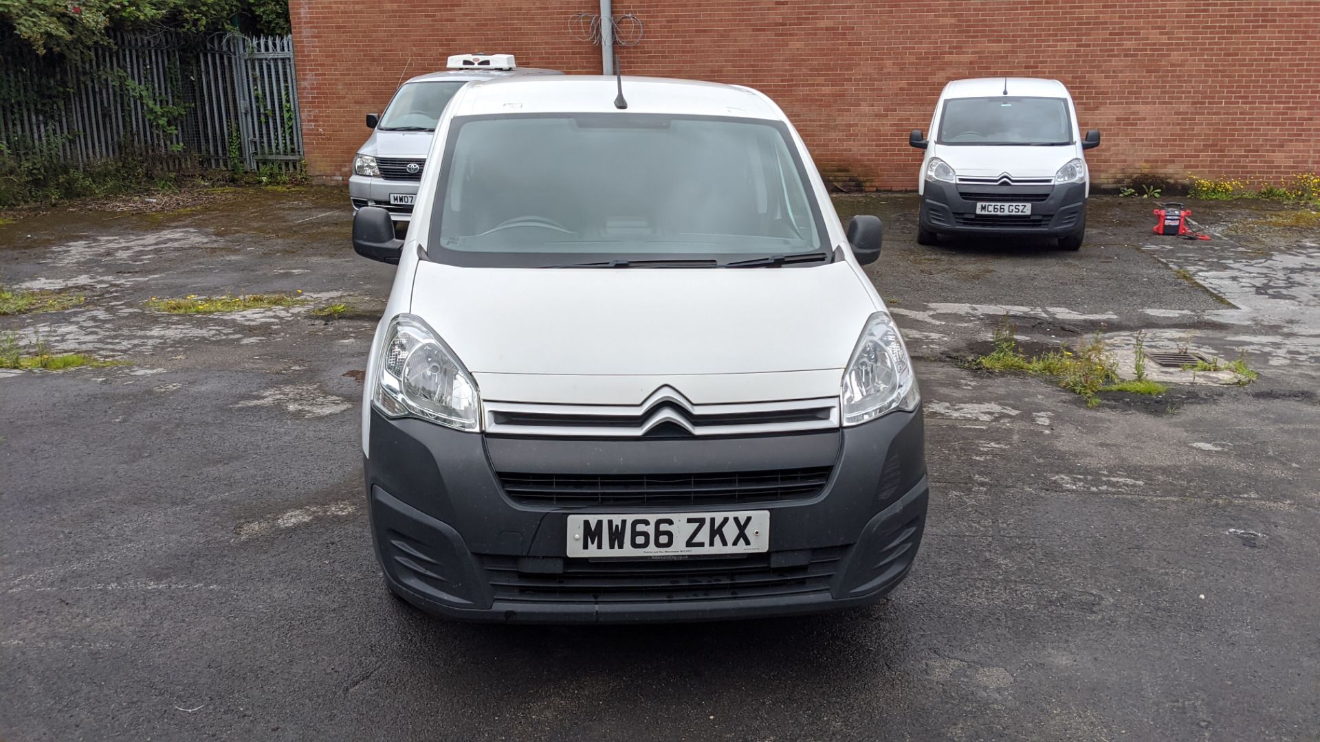 MW66 ZKX Citroen Berlingo 625 Enterprise Blue HDI panel van, 5 speed manual gearbox, 1560cc diesel e - Image 5 of 32