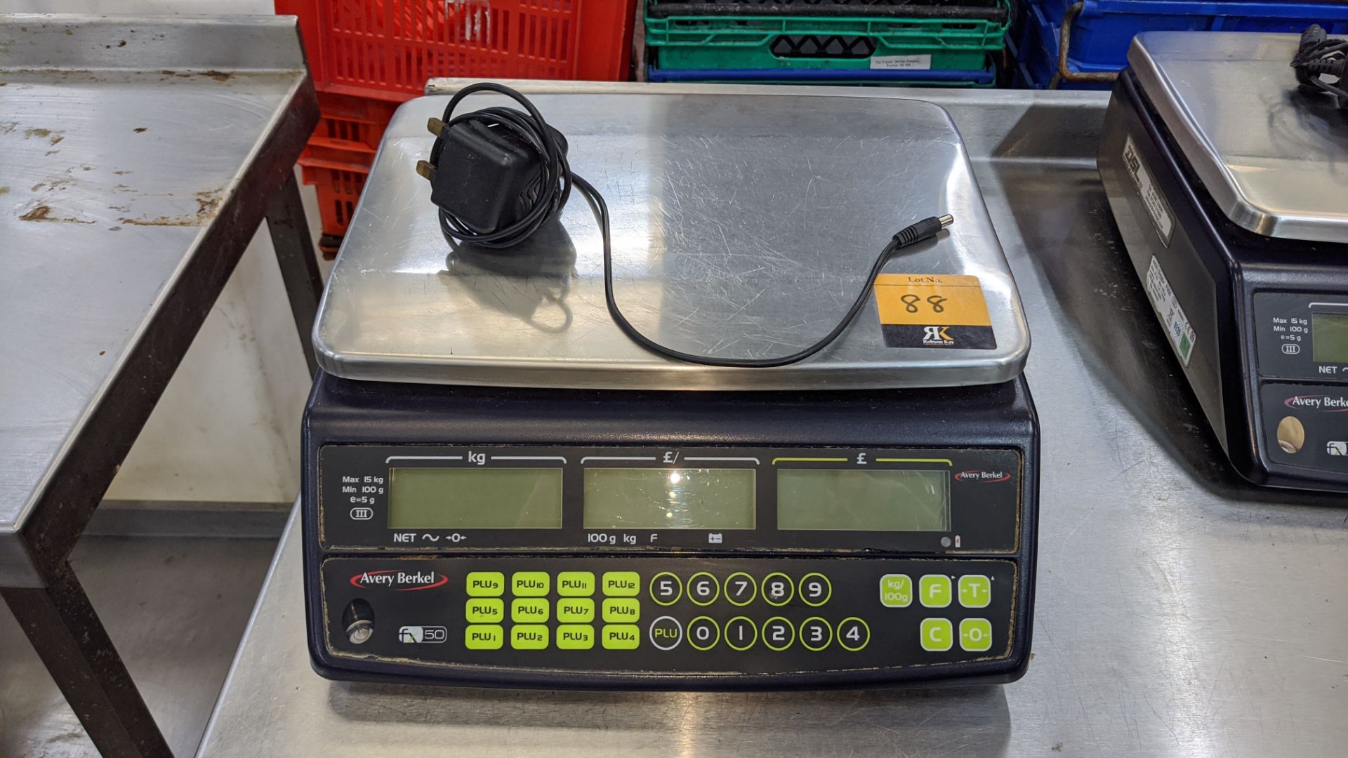 Avery Berkel grocer's scales model FX50 with customer facing display, including power pack - Image 2 of 4