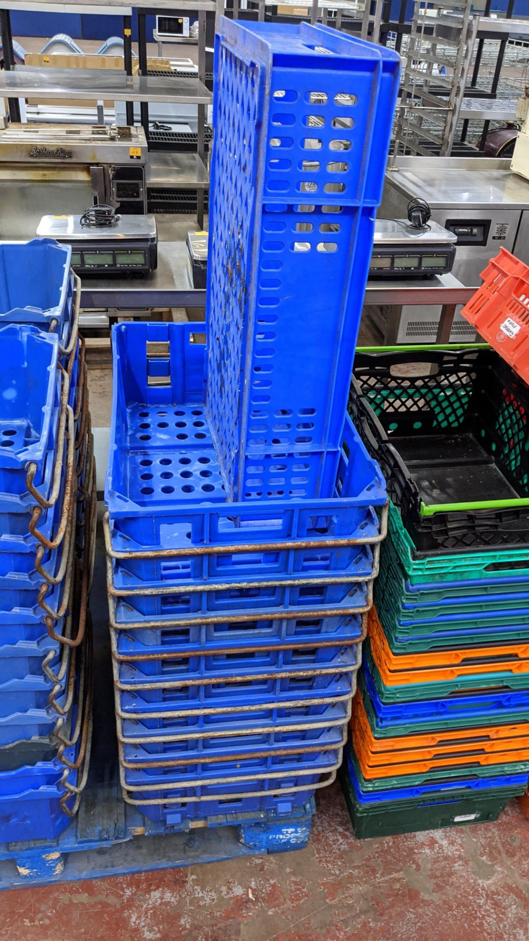 Large quantity of assorted plastic crates in 5 stacks. NB some of the crates have markings indicati - Image 5 of 6