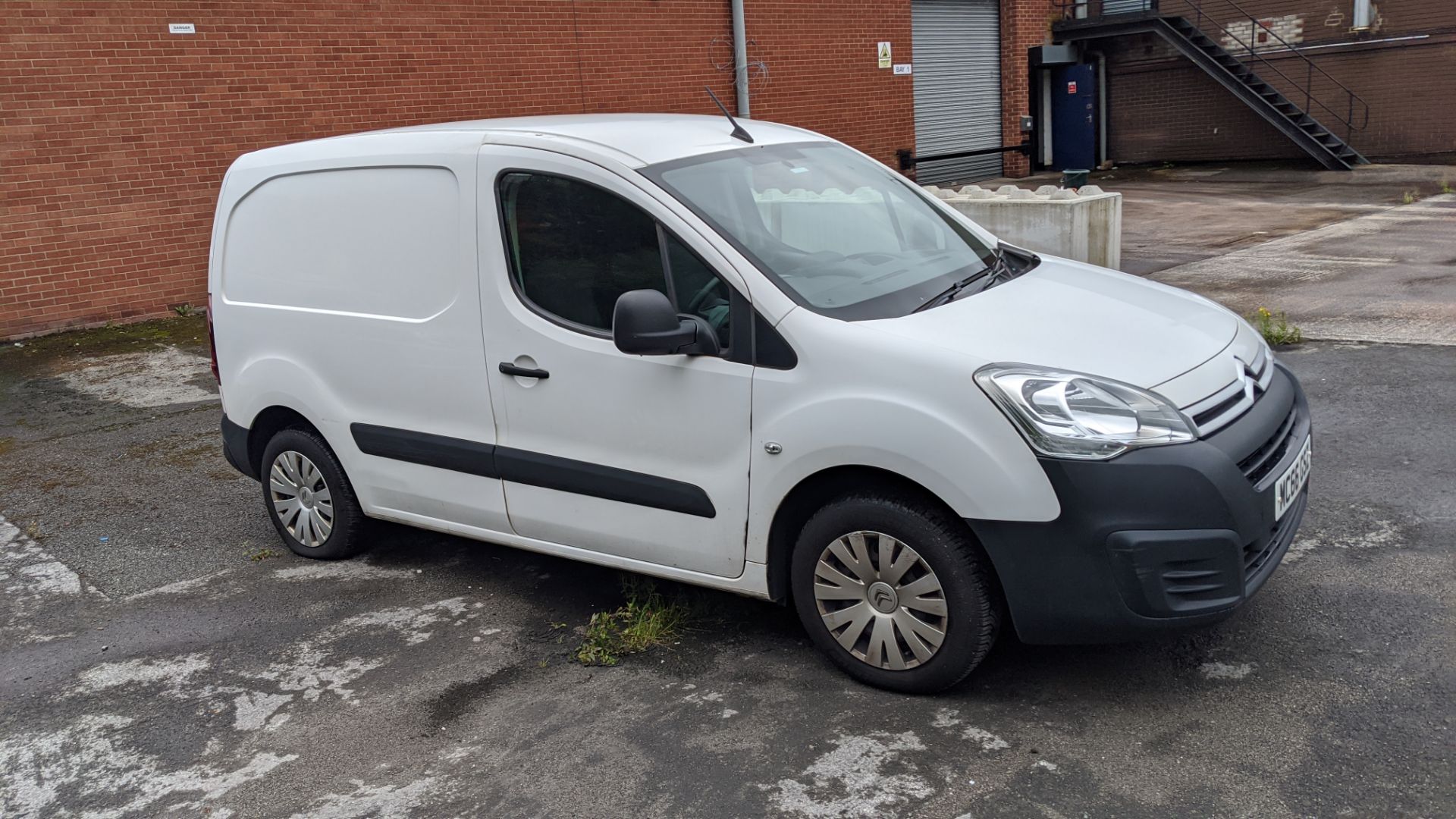 MC66 GSZ Citroen Berlingo 625 Enterprise Blue HDI panel van, 5 speed manual gearbox, 1560cc diesel e - Image 14 of 25