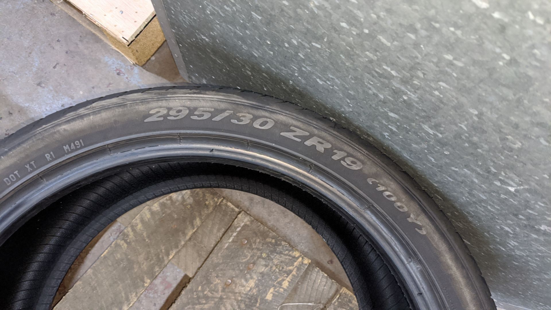 Set of 4 Pirelli P-ZERO tyres, 295/30/ZR19 rear and 255/35/ZR19 front, AM8/Aston Martin designation - Image 9 of 13