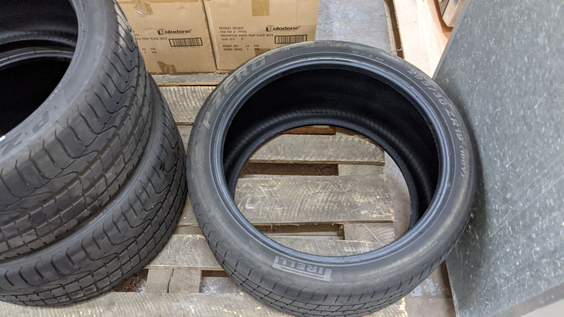 Set of 4 Pirelli P-ZERO tyres, 295/30/ZR19 rear and 255/35/ZR19 front, AM8/Aston Martin designation - Image 8 of 13